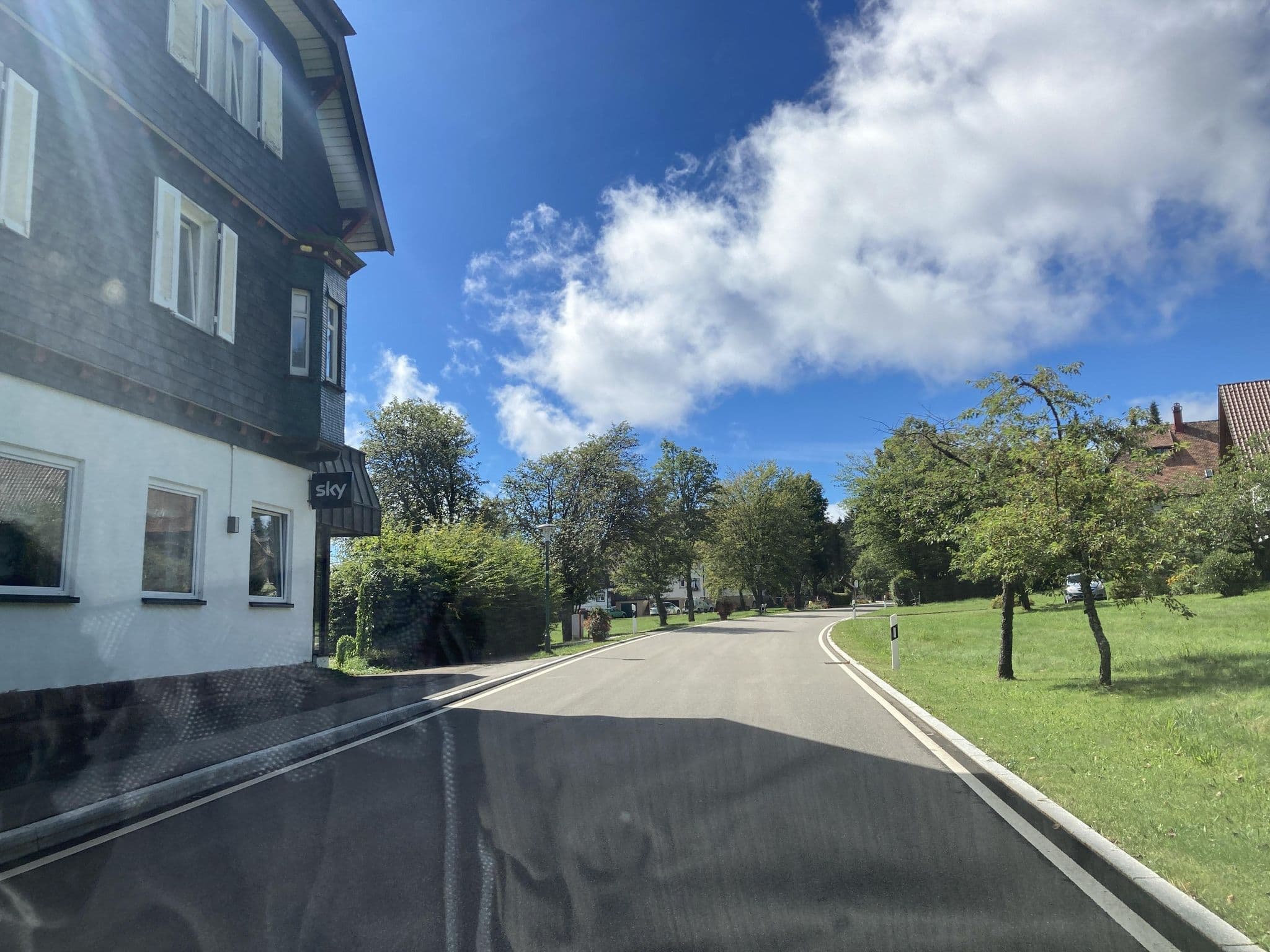 Street view near Hotel Hirsch, Bad Rippoldsau-Schapbach — © tasmaniadevil (CC BY-SA · Mapillary)