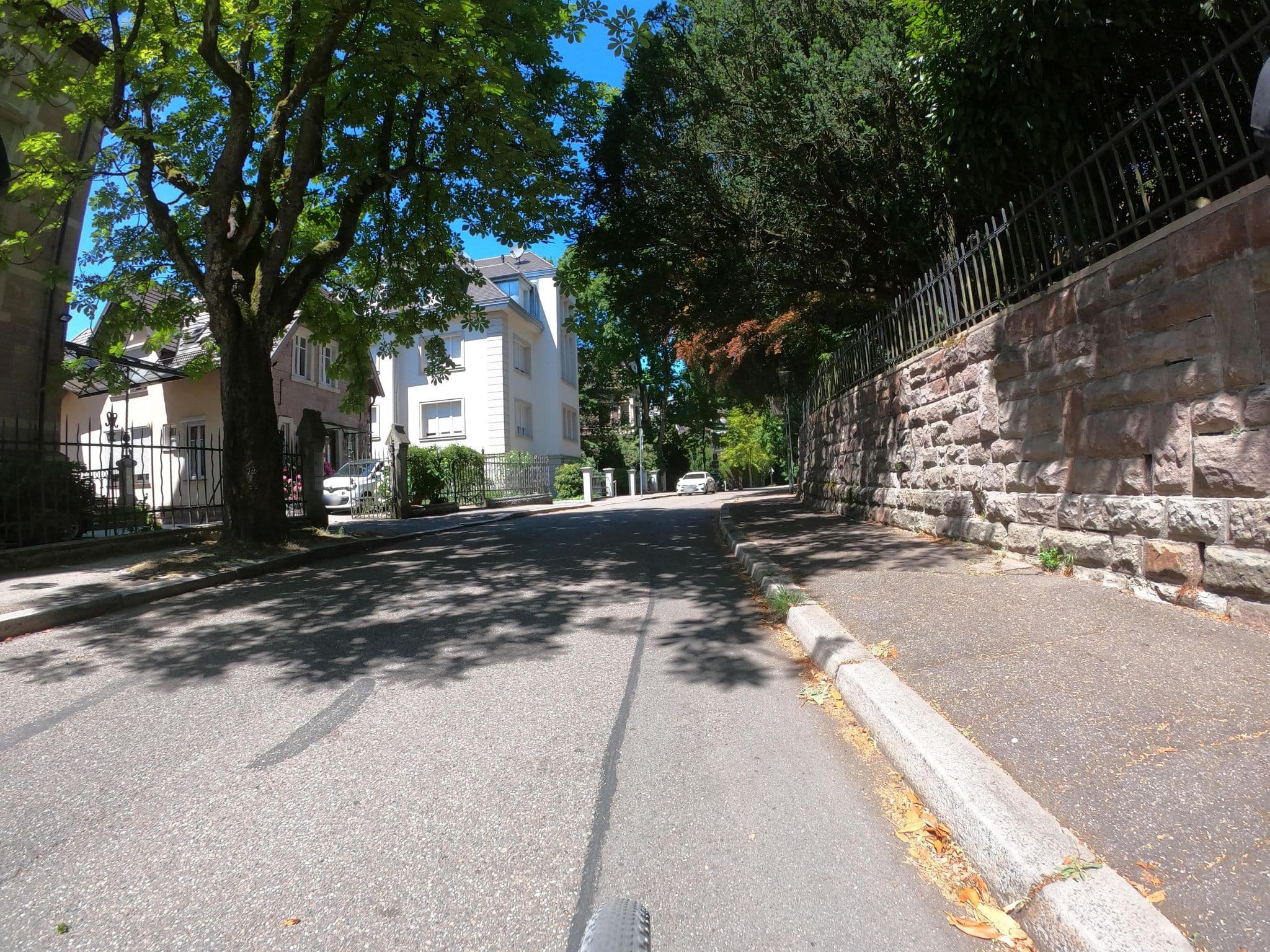 Street view near Ferienwohnung Villa Gräfinger, Baden-Baden — © bittelwangen (CC BY-SA · Mapillary)