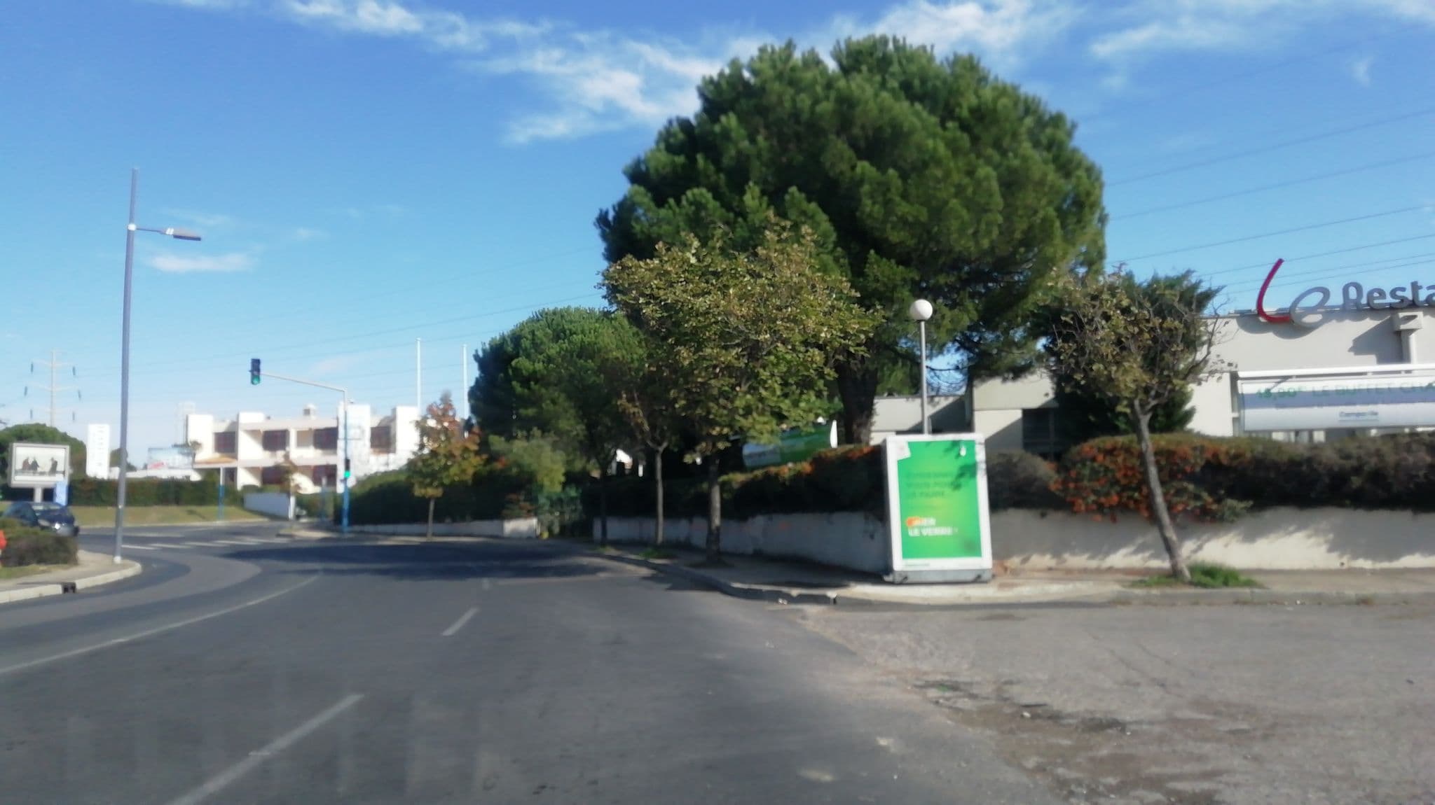 Street view near Campanile, Montpellier — © astrogot (CC BY-SA · Mapillary)