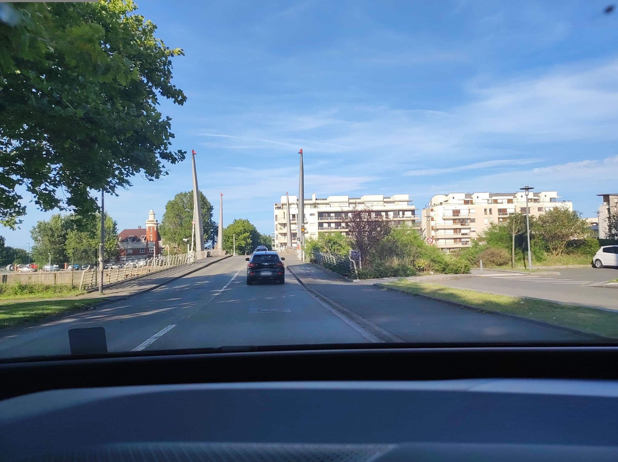 Street view near Hôtel Les Gens de Mer, Dunkirk — © Ritchy210 (CC BY-SA · Mapillary)