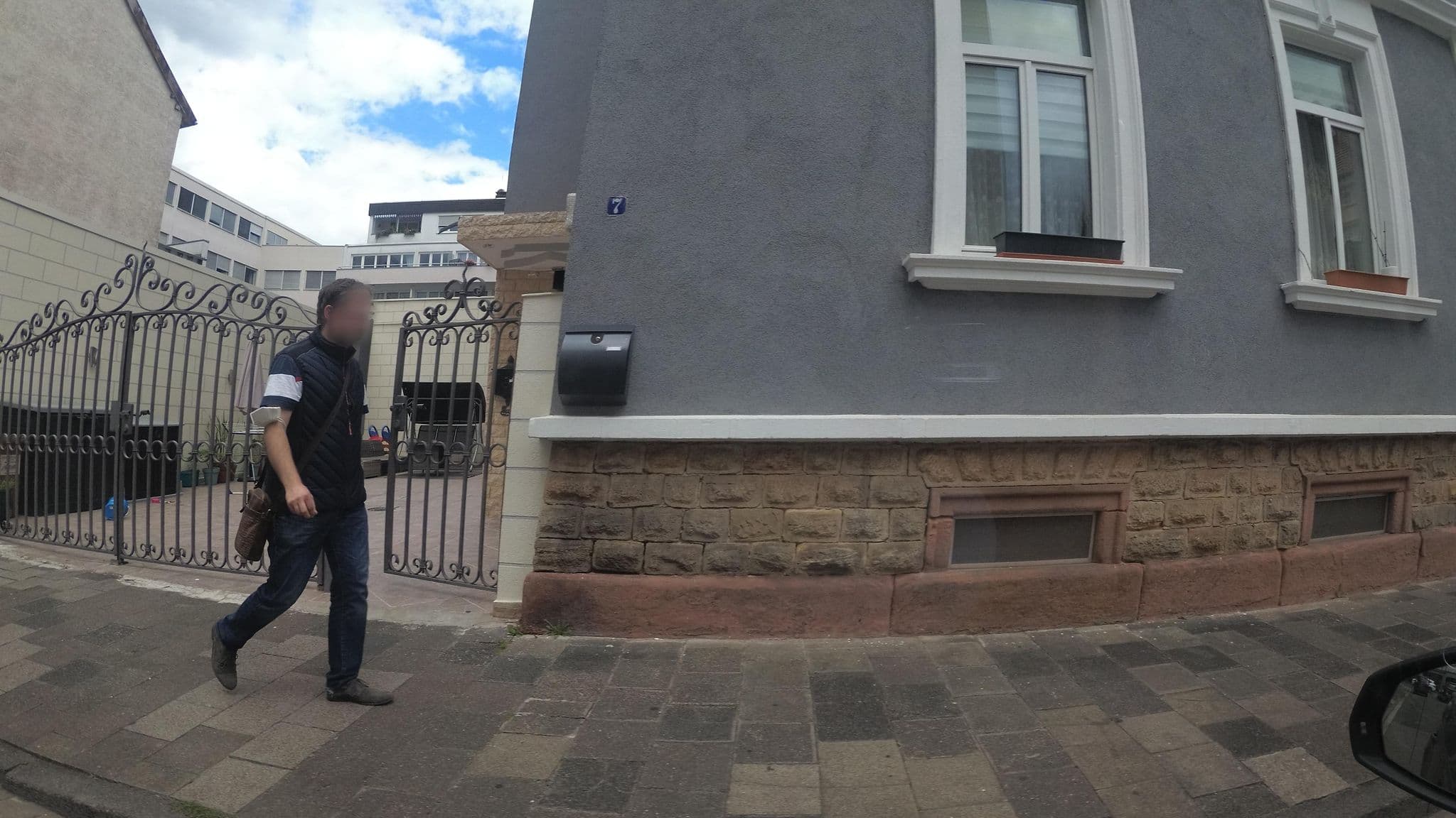 Street view near Villa Nova Neustadt, Neustadt an der Weinstraße — © teddy73 (CC BY-SA · Mapillary)