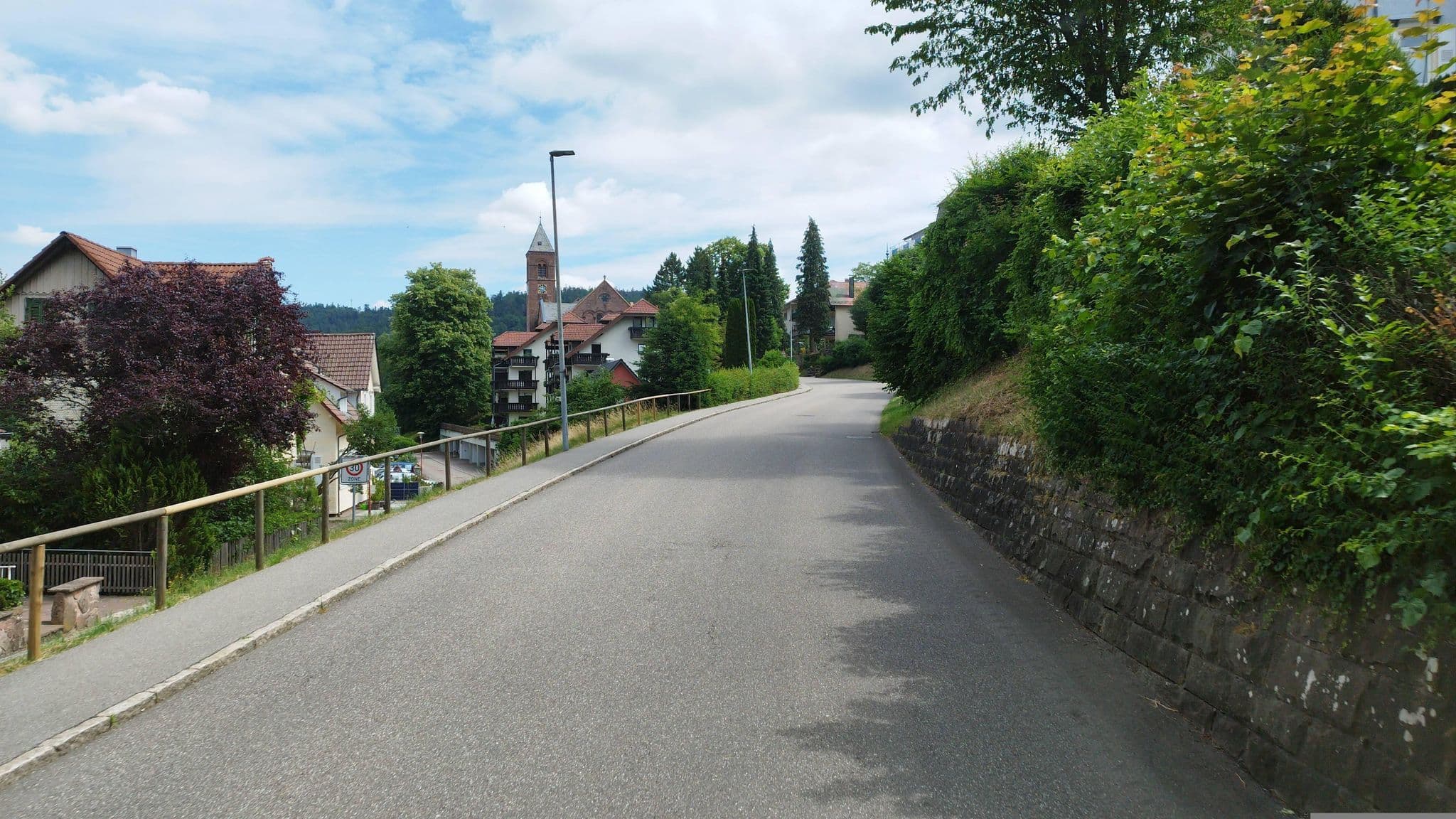 Street view near Treff Hotel Bad Herrenalb, Bad Herrenalb — © bct (CC BY-SA · Mapillary)