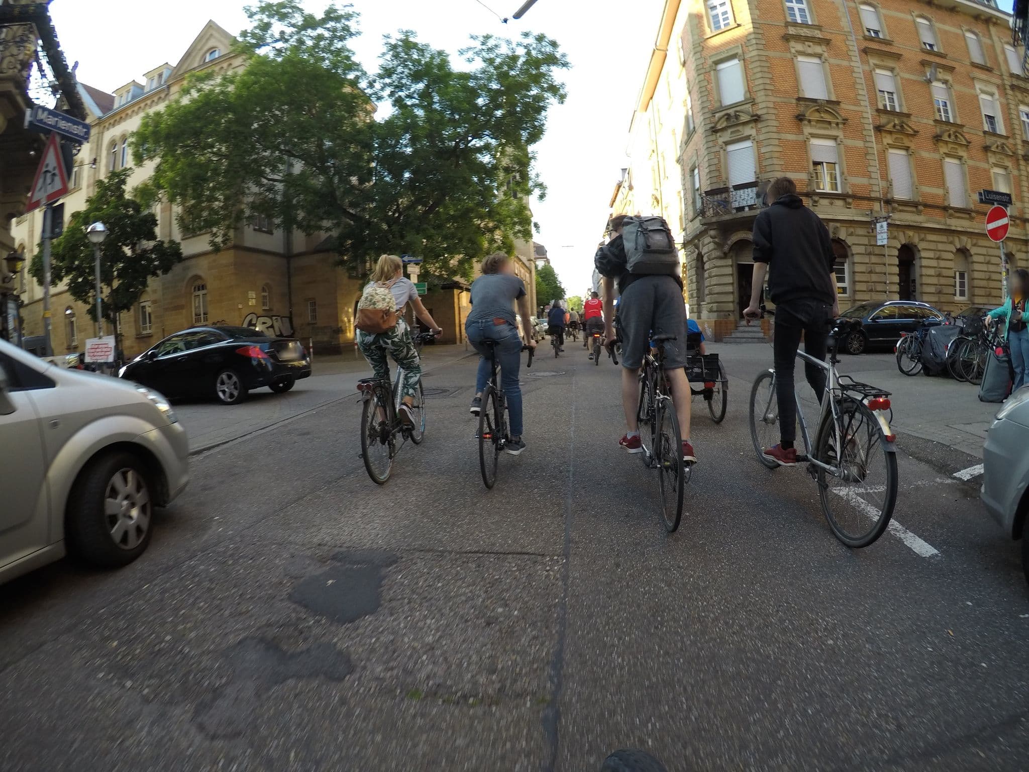 Street view near Chez Kirsten, Karlsruhe — © mfa (CC BY-SA · Mapillary)
