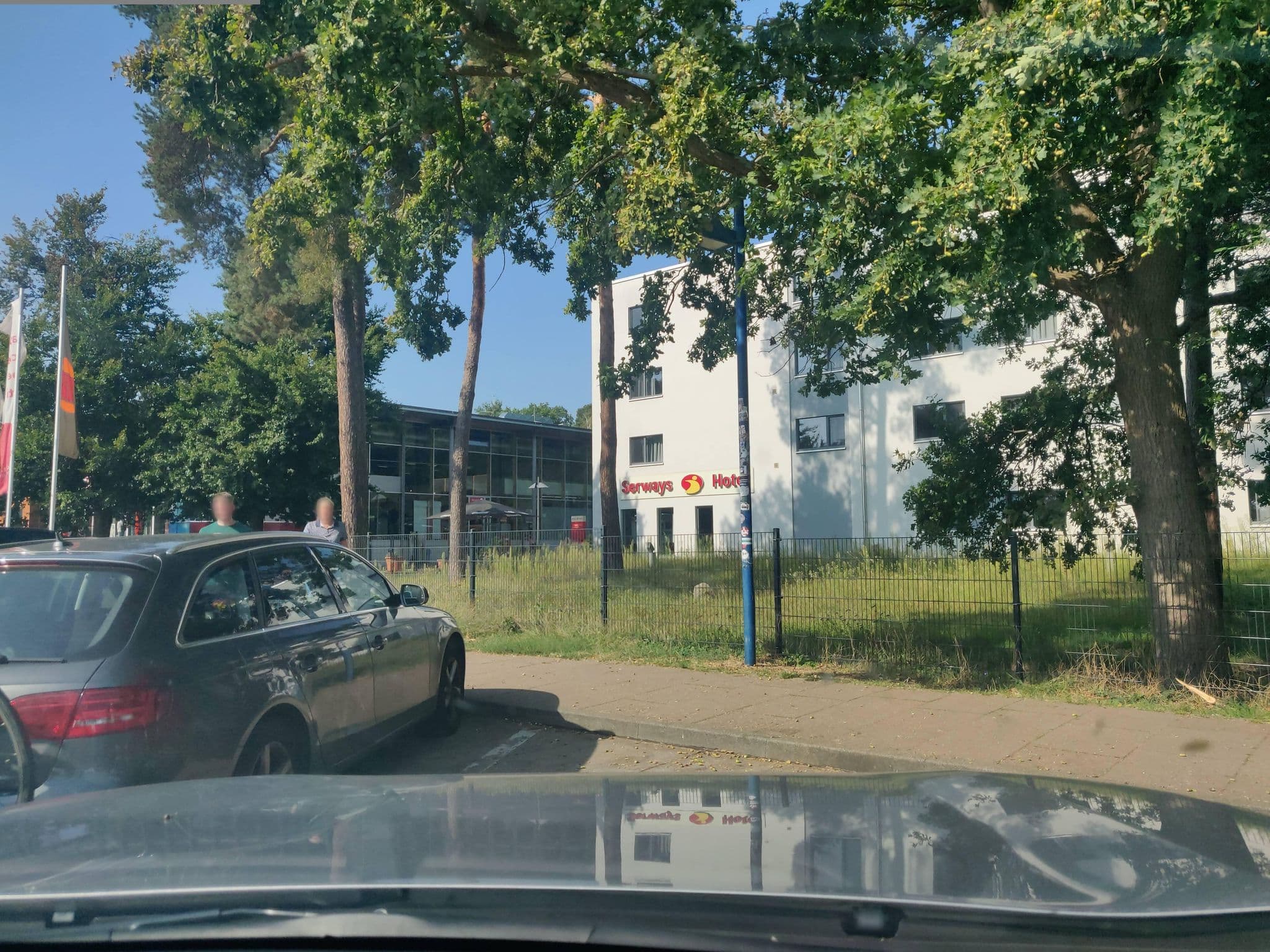 Street view near Serways Hotel Forst, Hambrücken — © Yha1 (CC BY-SA · Mapillary)