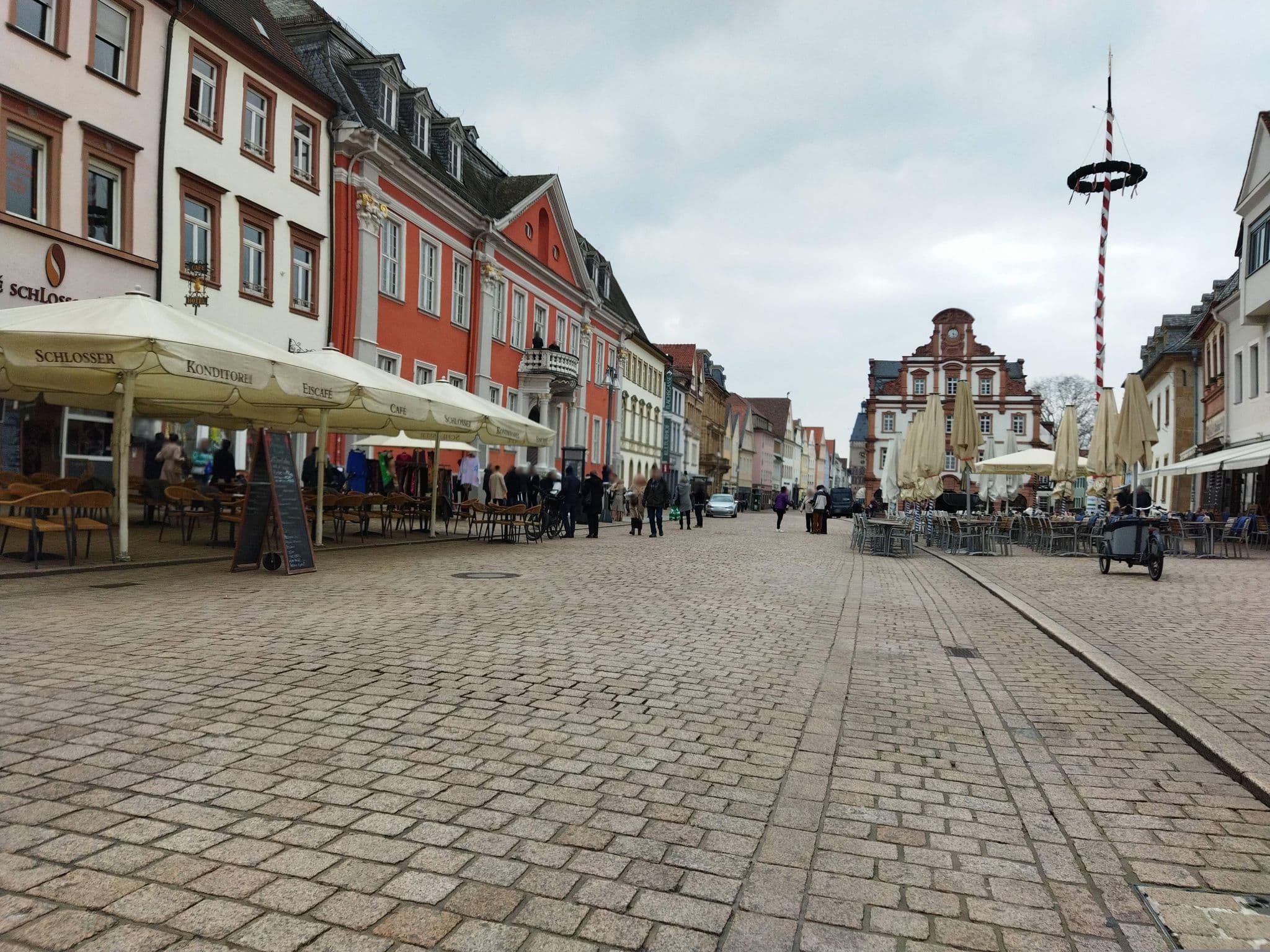 Street view near Hotel Speyerer Hof, Speyer — © changchun1 (CC BY-SA · Mapillary)