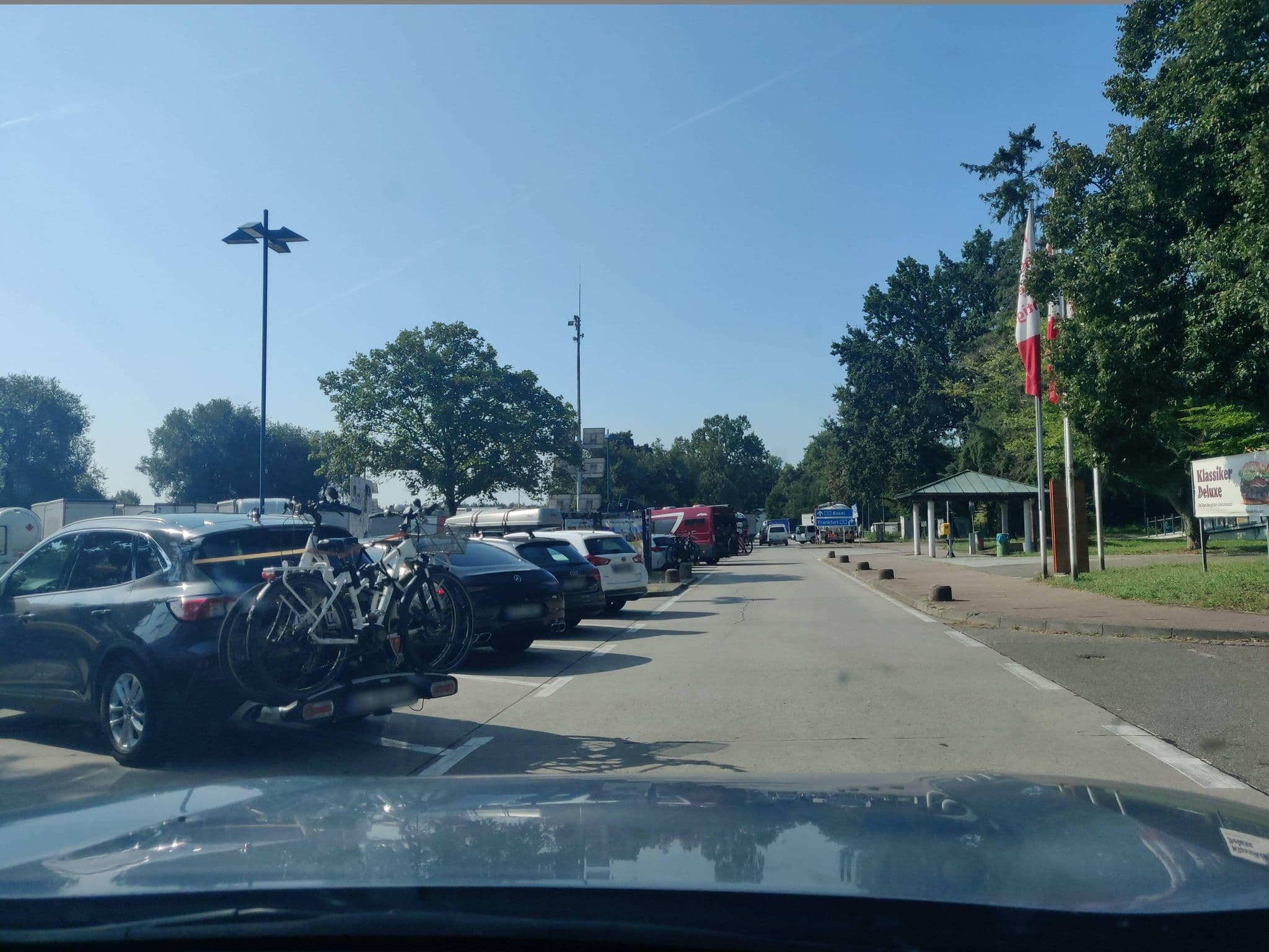 Street view near Axxe Motel Forst, Hambrücken — © Yha1 (CC BY-SA · Mapillary)