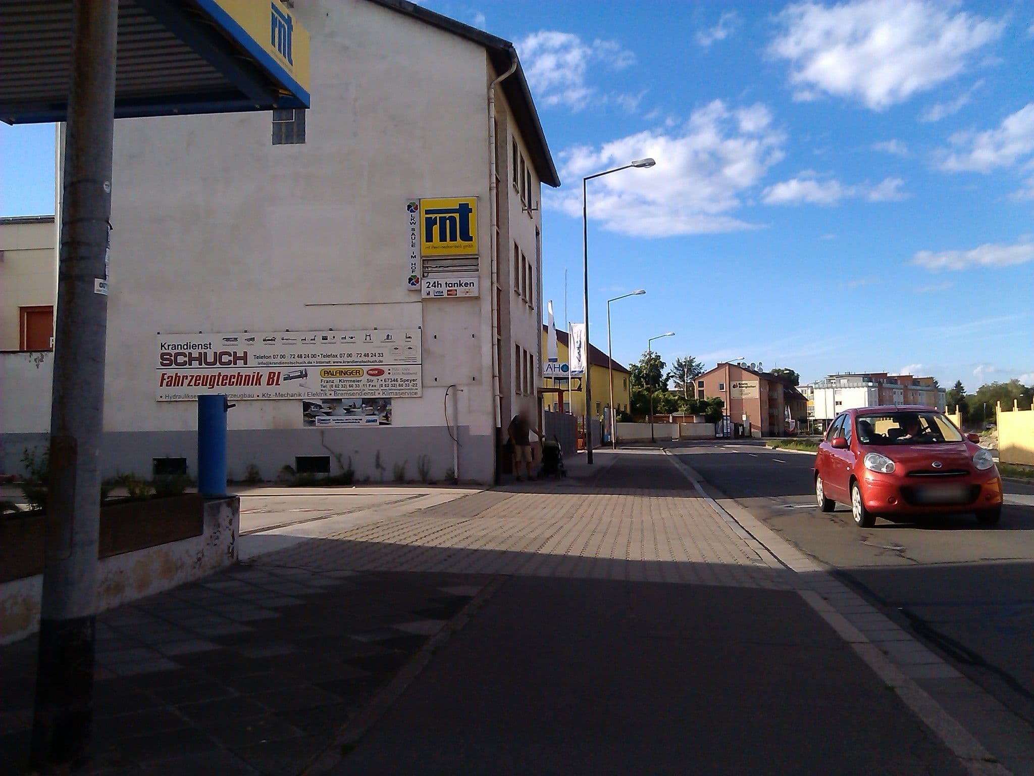 Street view near Wohnen Direkt am Rhein, Zentrums- und Domnah, 55QM, Speyer — © changchun1 (CC BY-SA · Mapillary)