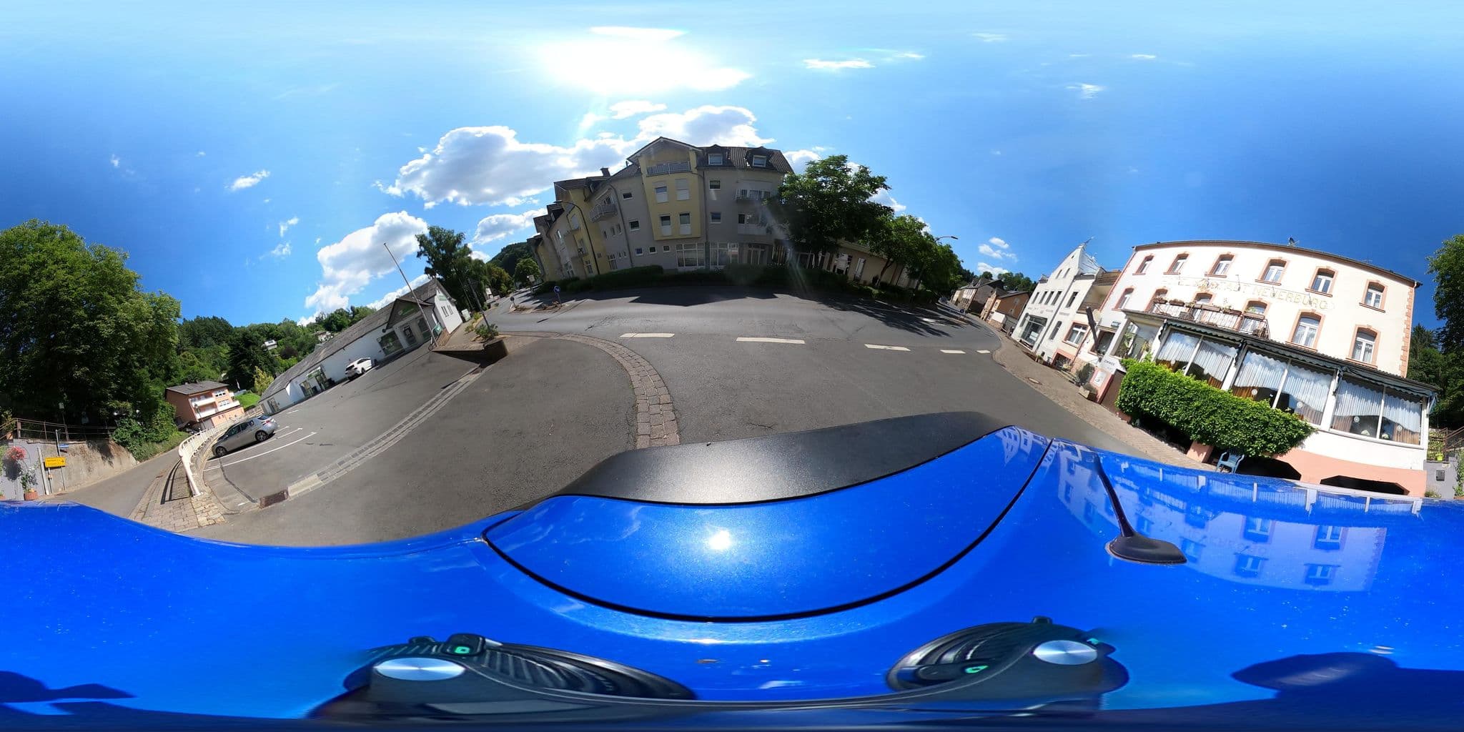 Street view near Zur Stadt Neuerburg, Mettendorf — © Mobilitaetswerk (CC BY-SA · Mapillary)