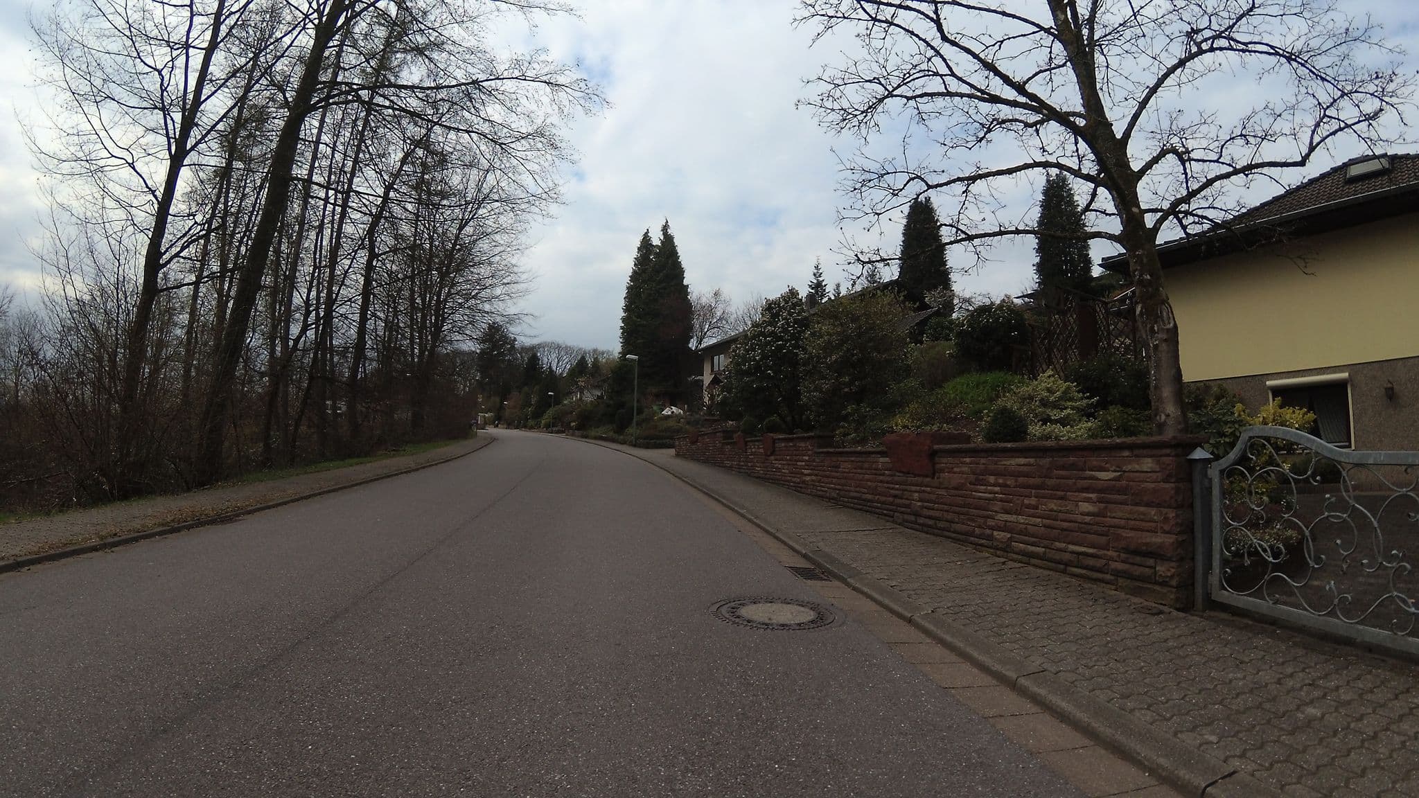 Street view near Komfort-Ferienwohnung Hein, Mettlach — © teddy73 (CC BY-SA · Mapillary)