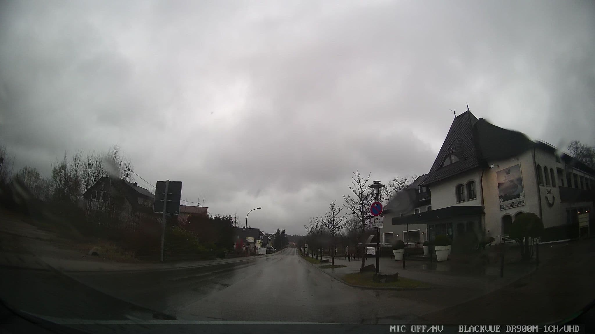 Street view near Landhaus Cloef, Orscholz — © chuck (CC BY-SA · Mapillary)