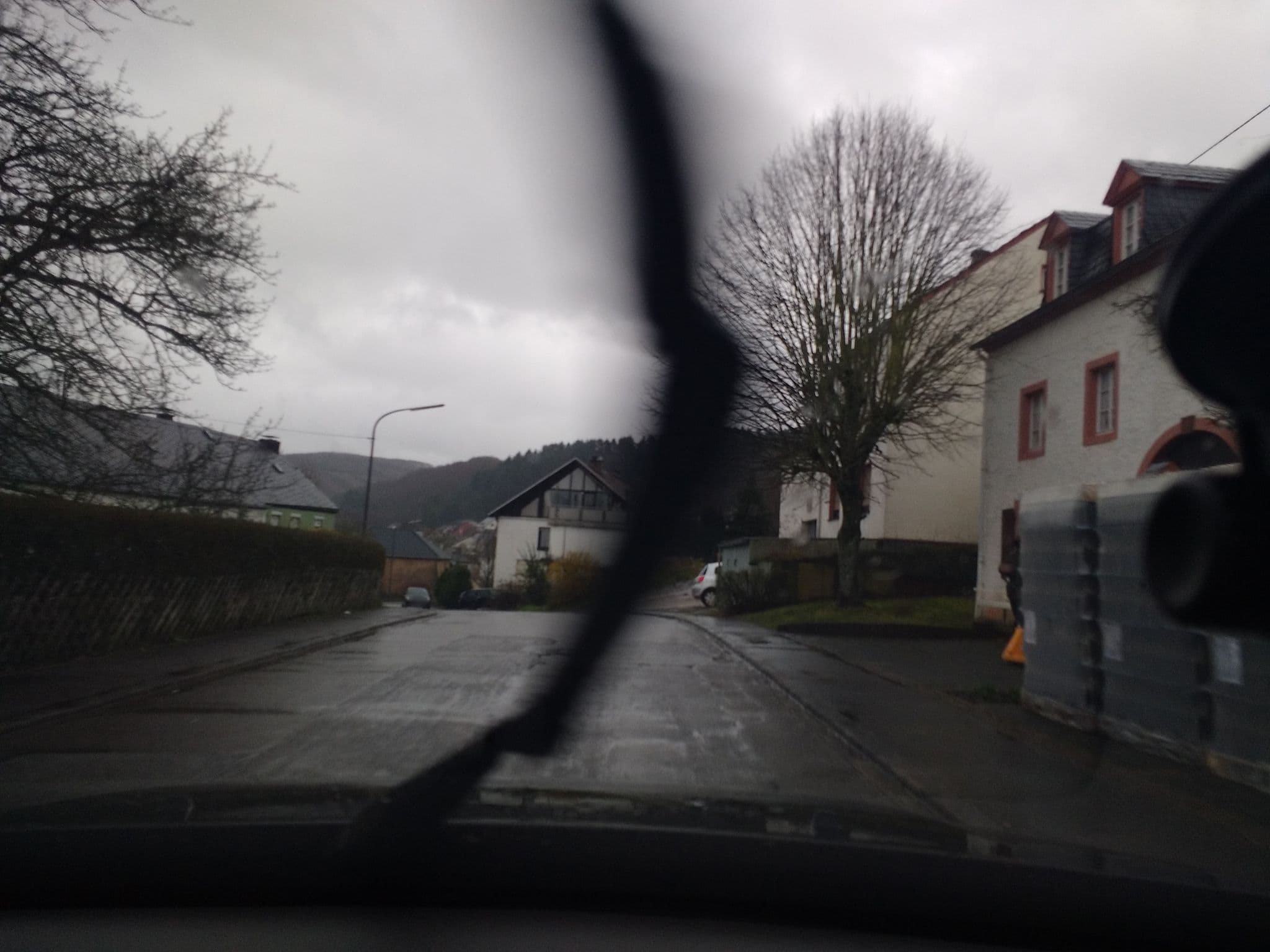 Street view near Willems, Wiltingen — © igdb (CC BY-SA · Mapillary)