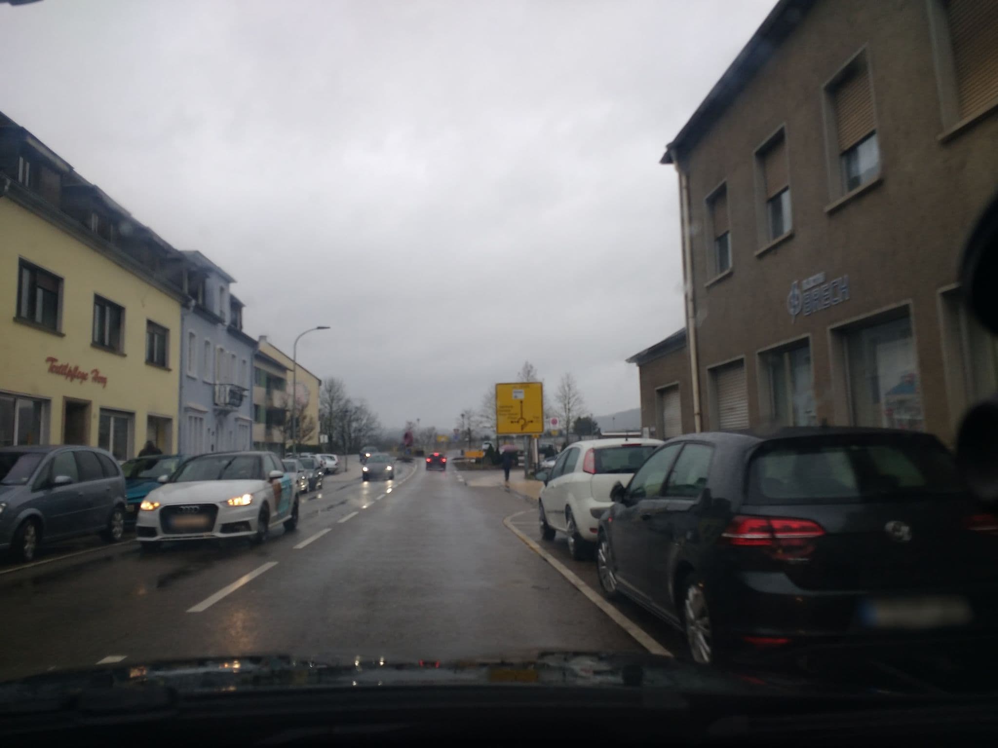 Street view near Mühlenthaler's Park Hotel, Konz — © igdb (CC BY-SA · Mapillary)