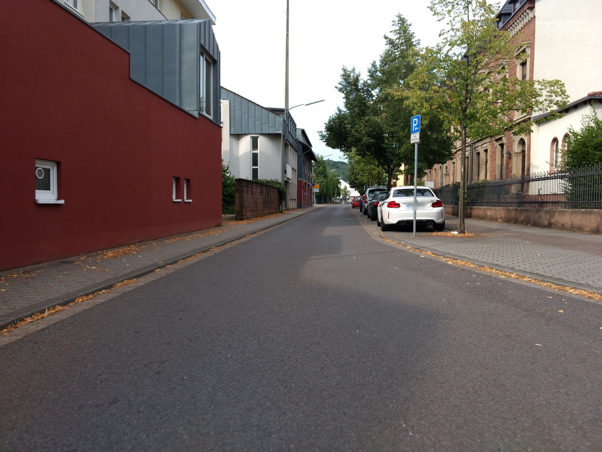 Street view near Hotel Restaurant Roemer, Merzig — © lokilech (CC BY-SA · Mapillary)