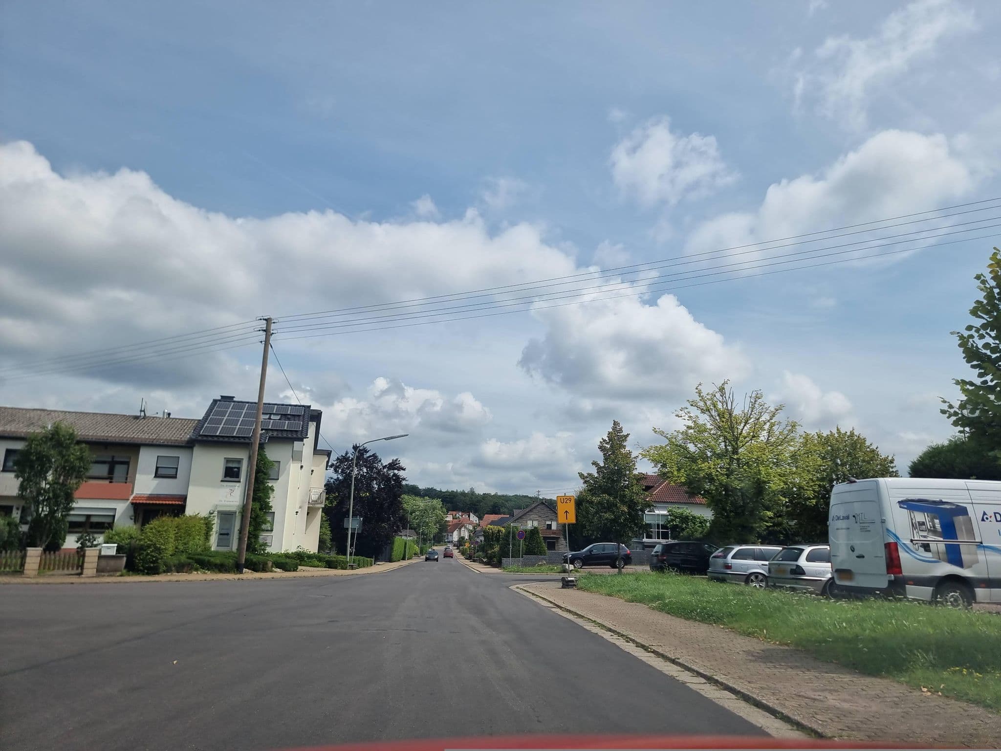 Street view near Adeline Reimer, Orscholz — © ma_rt_in (CC BY-SA · Mapillary)
