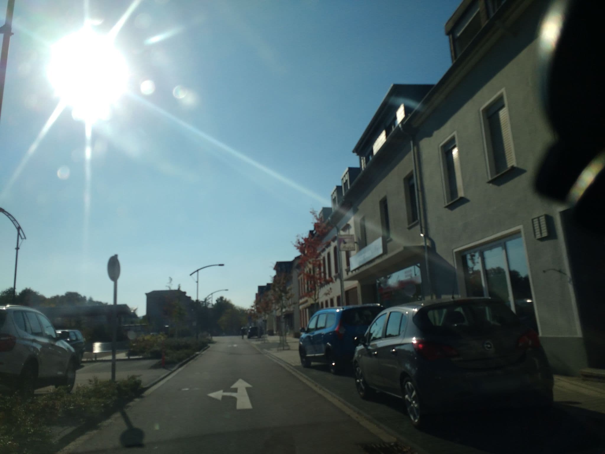 Street view near Hotel Schmidt-Lieblang, Konz — © igdb (CC BY-SA · Mapillary)