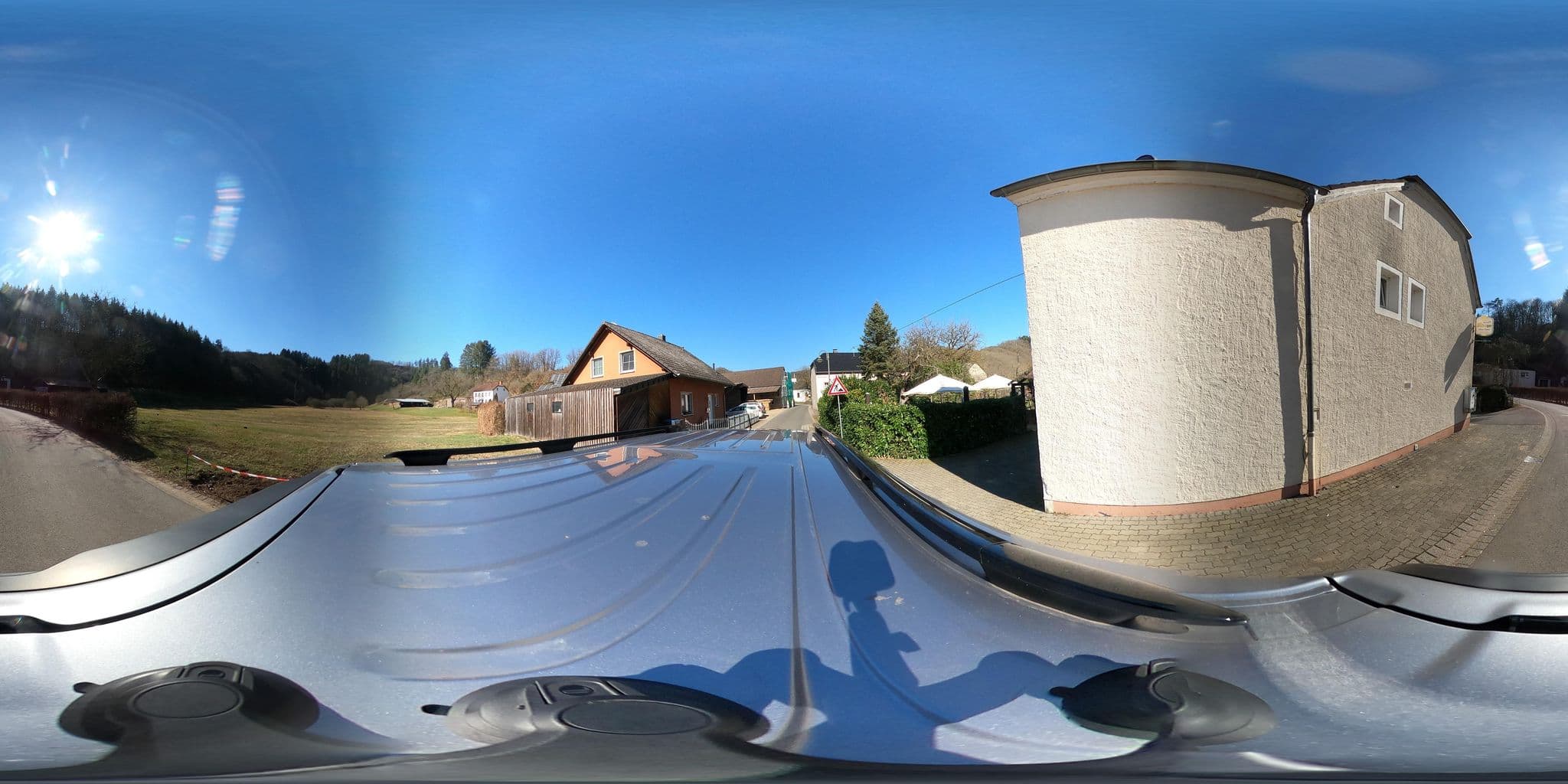 Street view near Elsen Helga und Elsen H. J., Rittersdorf — © Mobilitaetswerk (CC BY-SA · Mapillary)