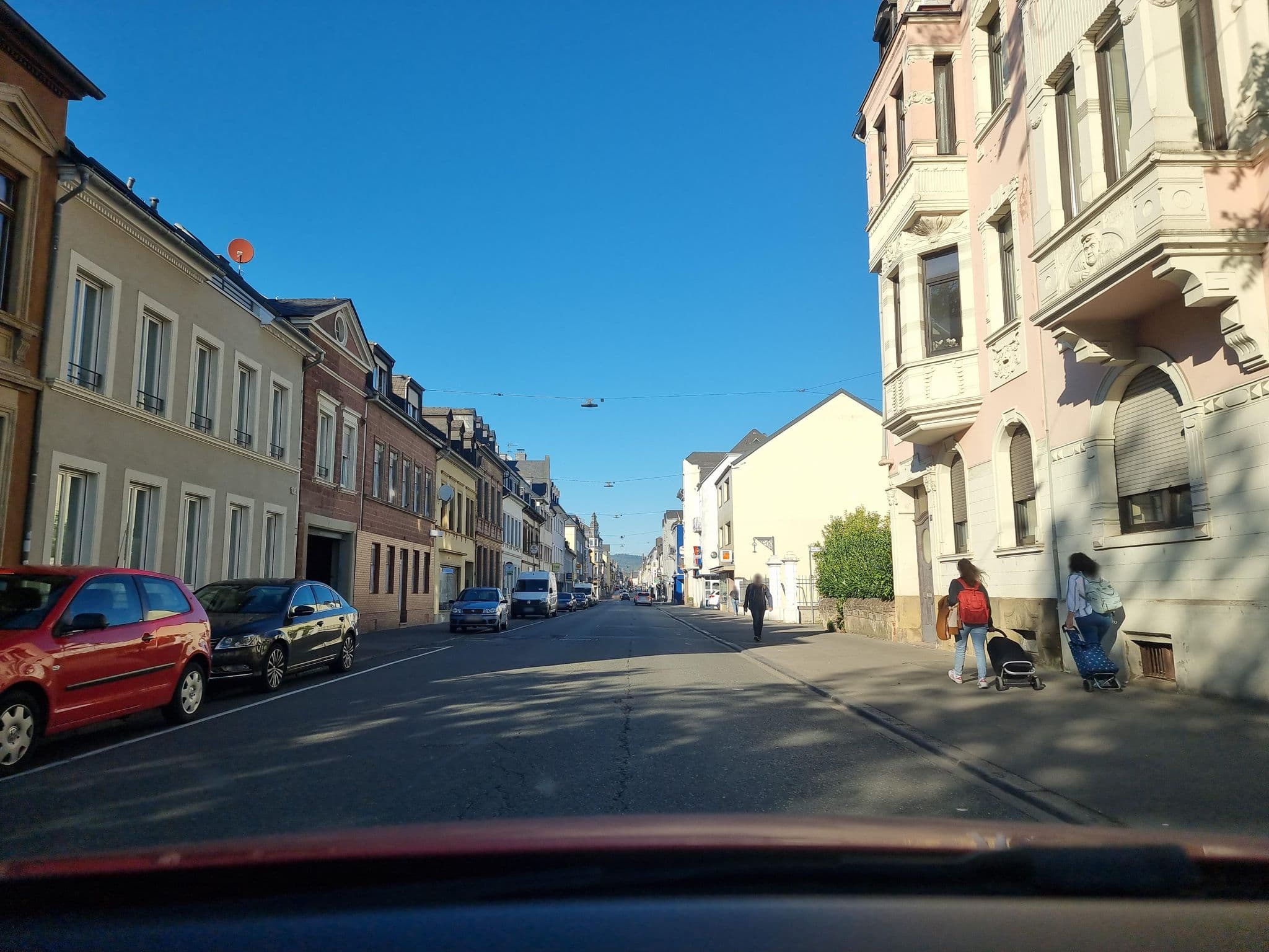 Street view near Hotel Alte Villa, Trier — © ma_rt_in (CC BY-SA · Mapillary)