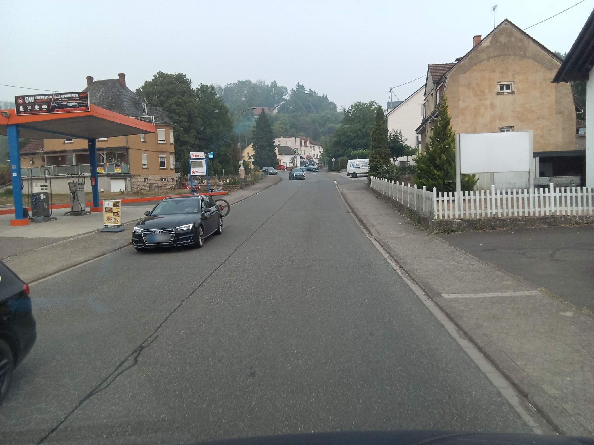 Street view near Hotel Landhaus Wirtz, Bettingen — © mprins (CC BY-SA · Mapillary)