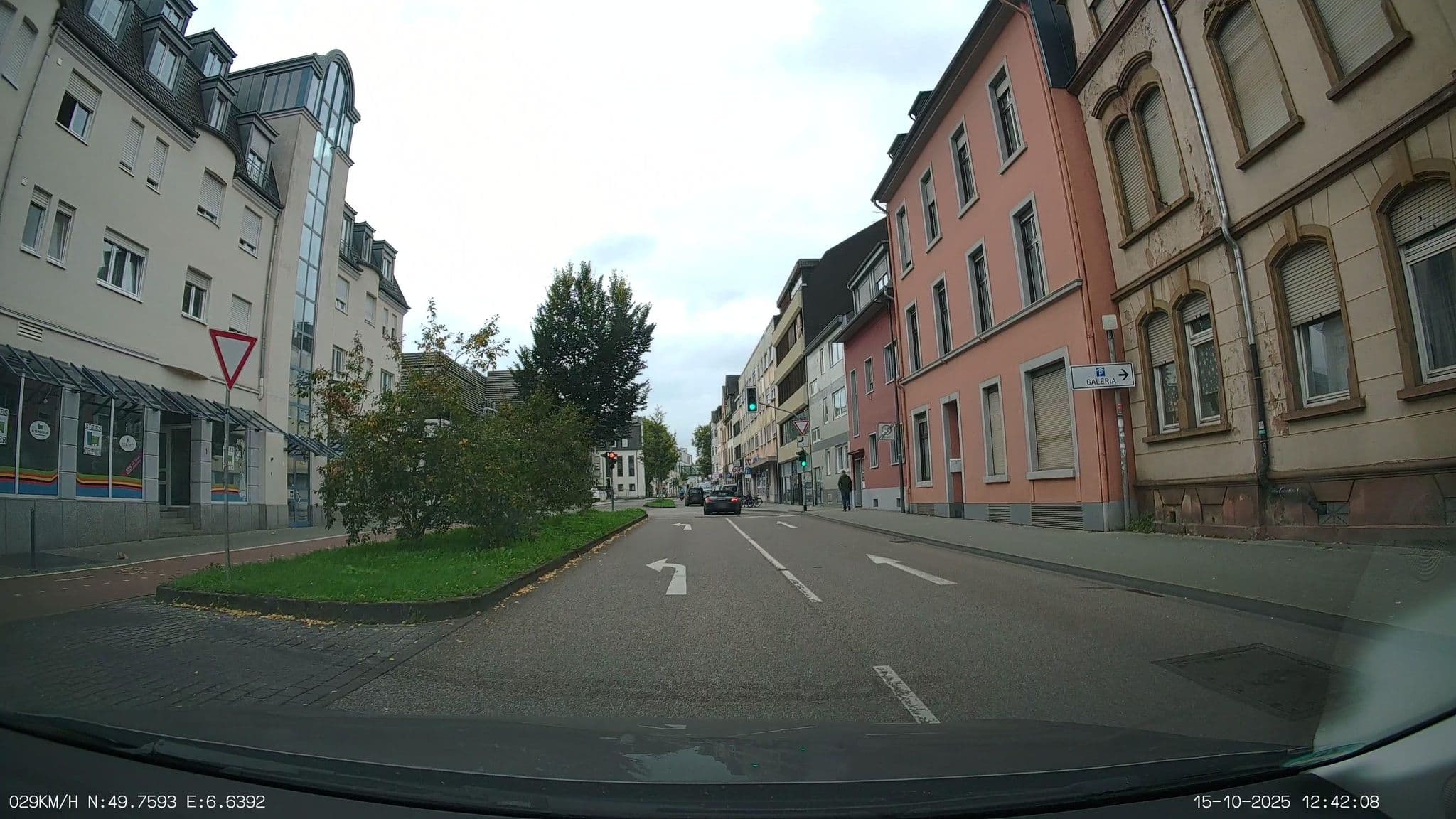 Street view near Ferienwohnung Viswas, Trier — © heetENkoel (CC BY-SA · Mapillary)