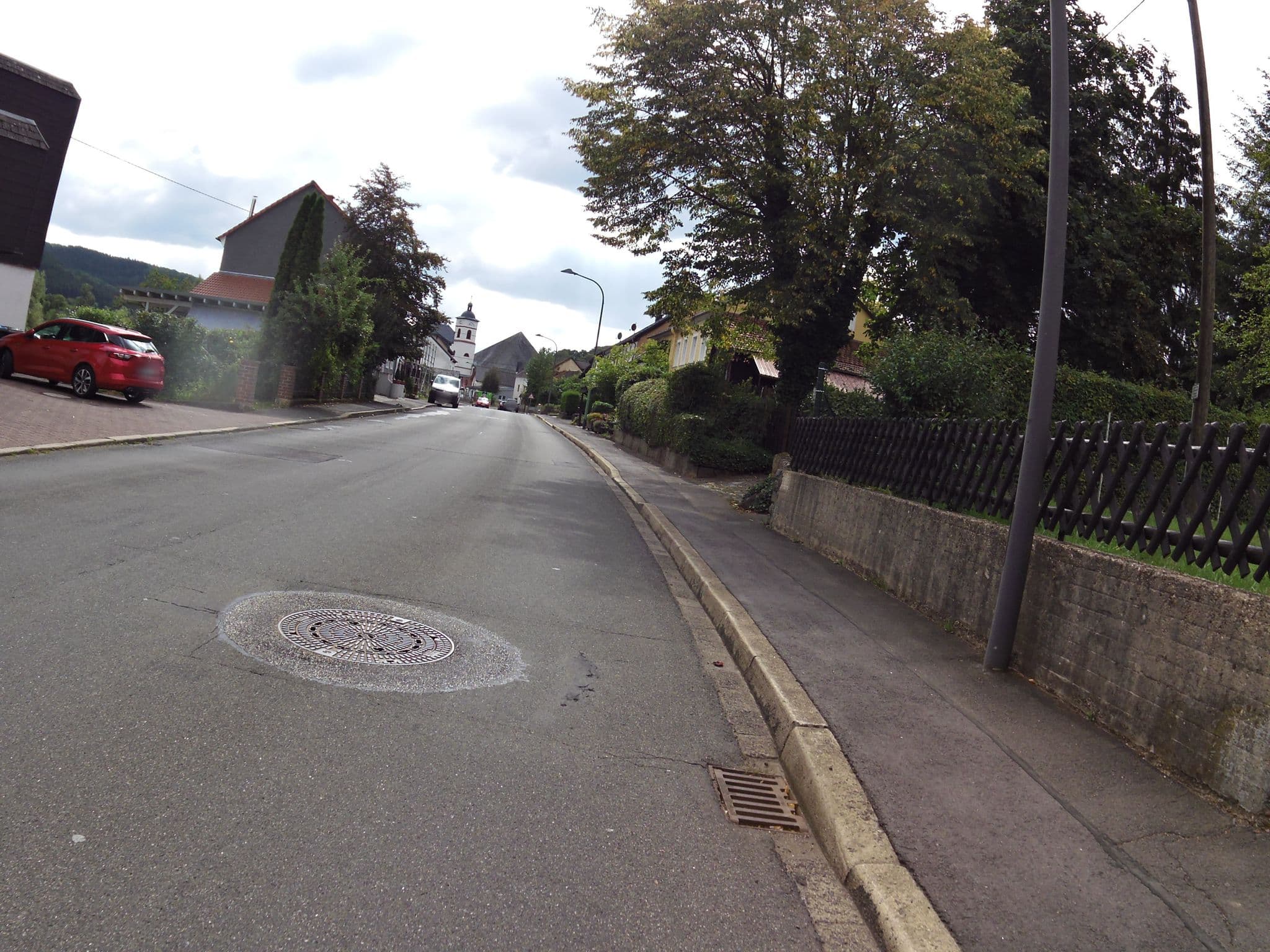 Street view near Haus Kyllblick, Birresborn — © marczoutendijk (CC BY-SA · Mapillary)