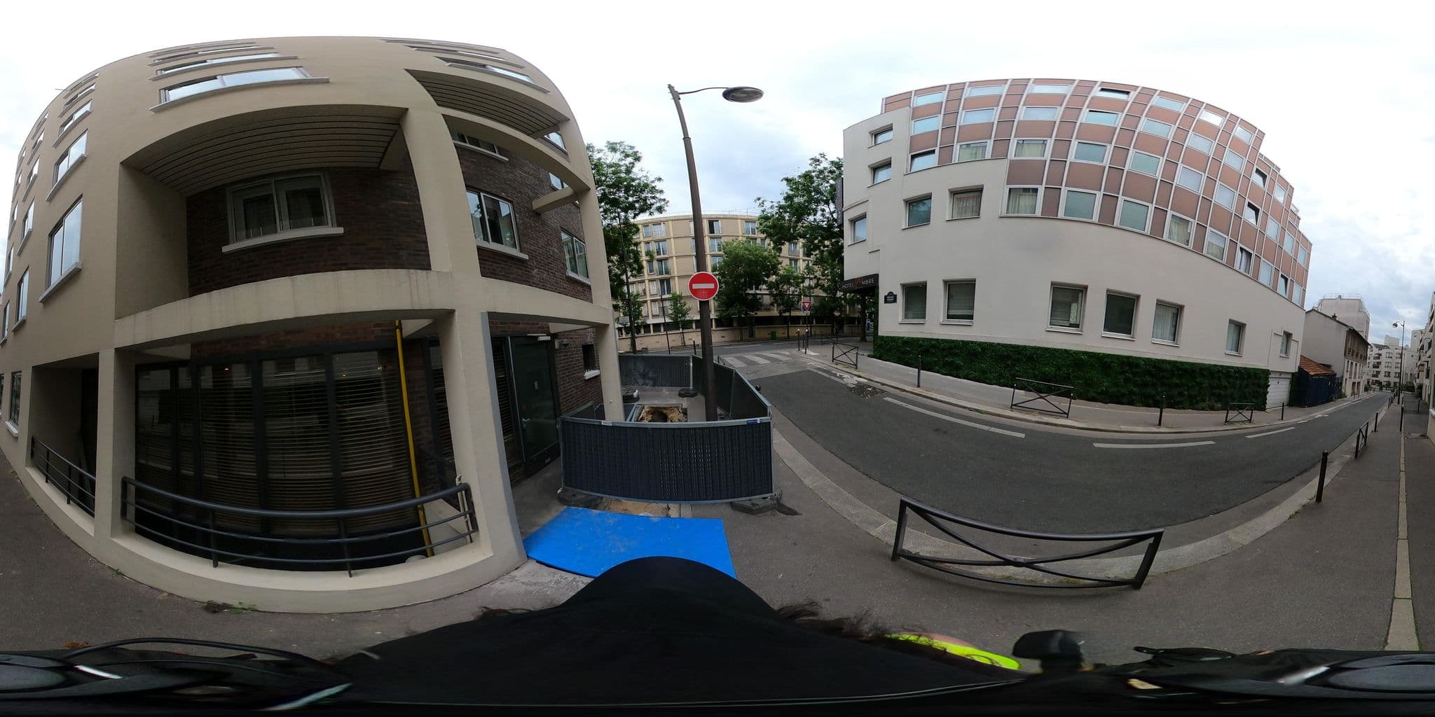 Street view near Hôtel Ibis Italie Tolbiac, Maison Blanche — © noemiereichardt (CC BY-SA · Mapillary)