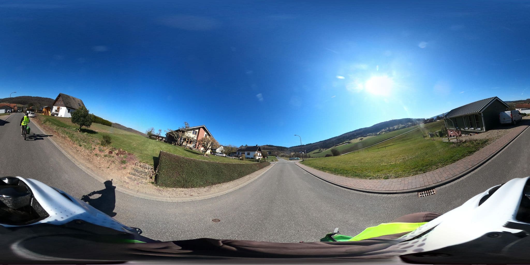 Street view near Haus Süskewiet, Bettingen — © Mobilitaetswerk (CC BY-SA · Mapillary)