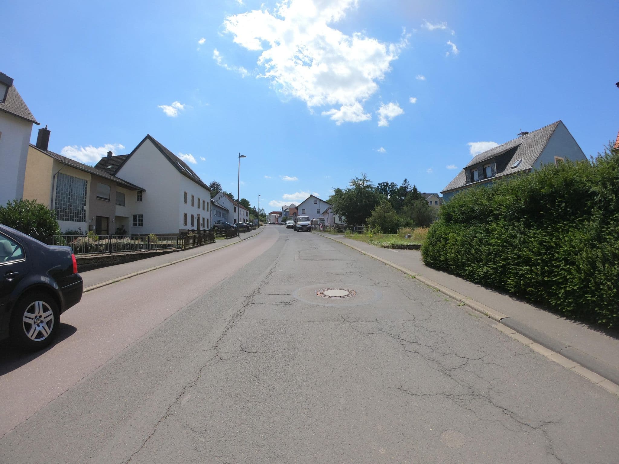 Street view near Trierweiler Alwine Pension, Irrel — © joostjakob (CC BY-SA · Mapillary)