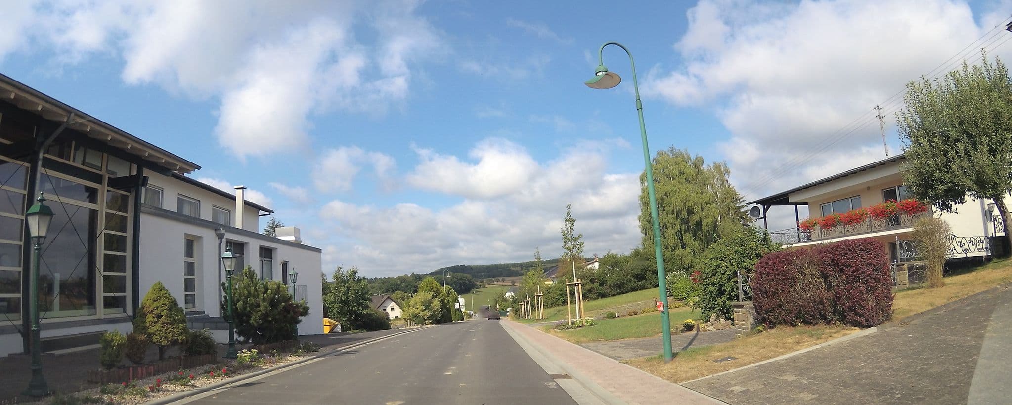 Street view near TerraVentura GmbH, Dudeldorf — © teddy73 (CC BY-SA · Mapillary)