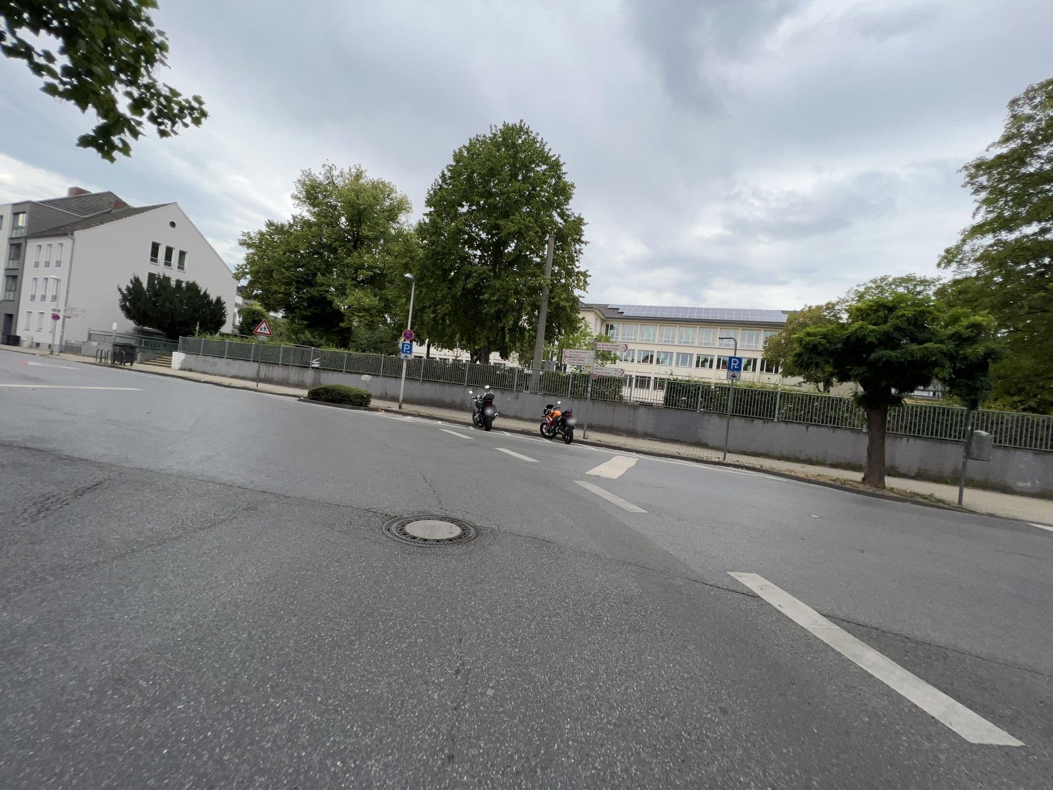 Street view near City Apartment, Düren — © tyomox (CC BY-SA · Mapillary)
