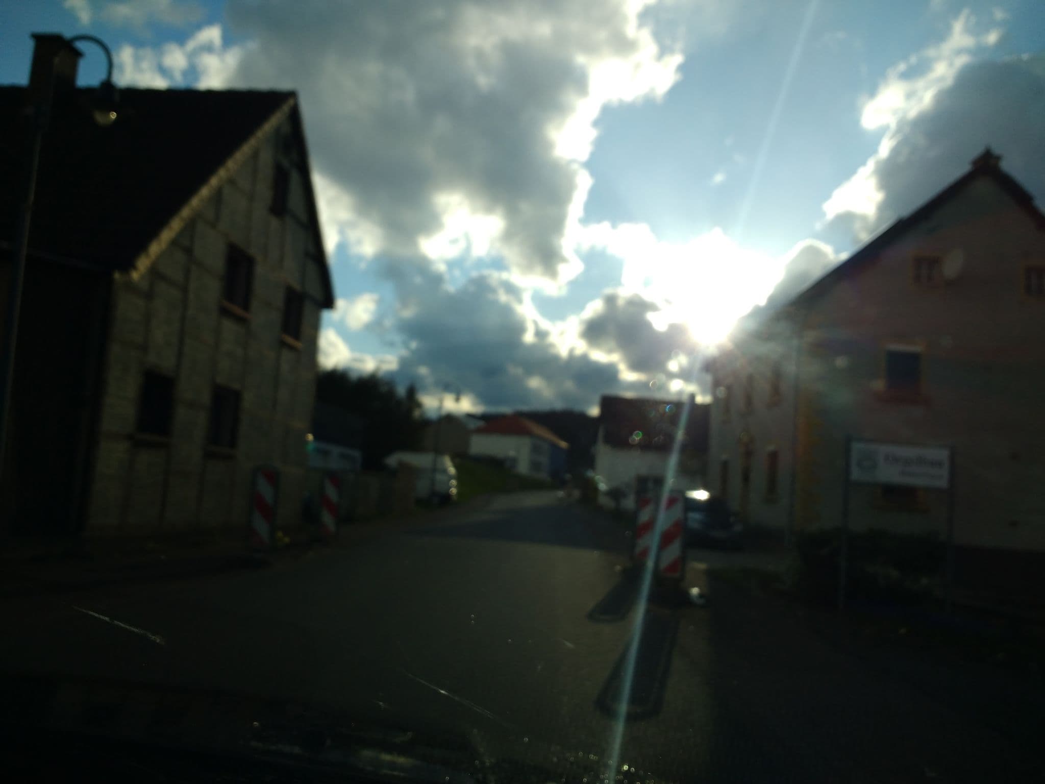 Street view near Ulrike Falke Ferienhaus Falkenhof, Hillesheim — © rb61 (CC BY-SA · Mapillary)
