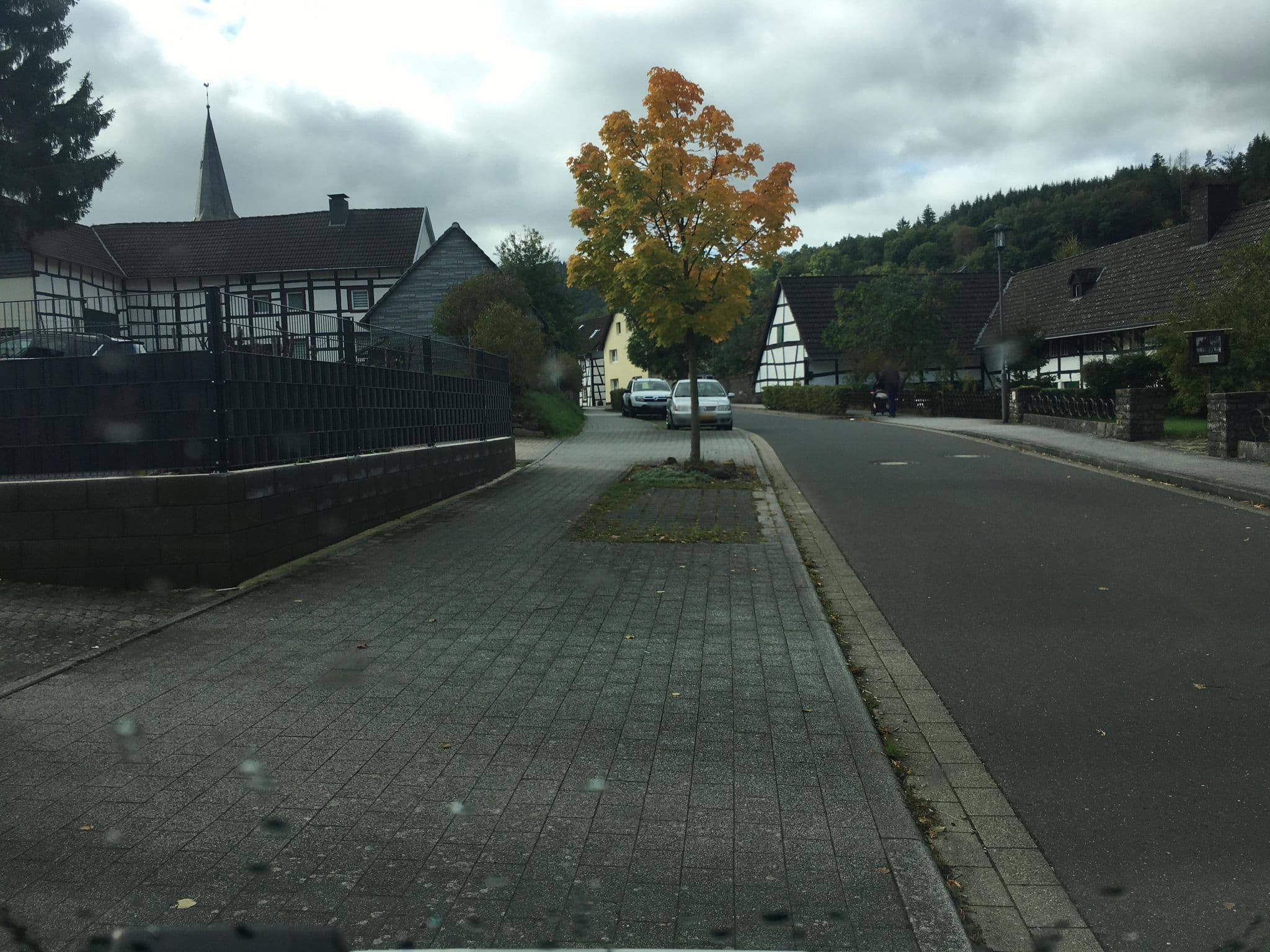 Street view near Hüpgen Karl-Heinz, Martha Gästehaus, Simmerath — © raymond (CC BY-SA · Mapillary)