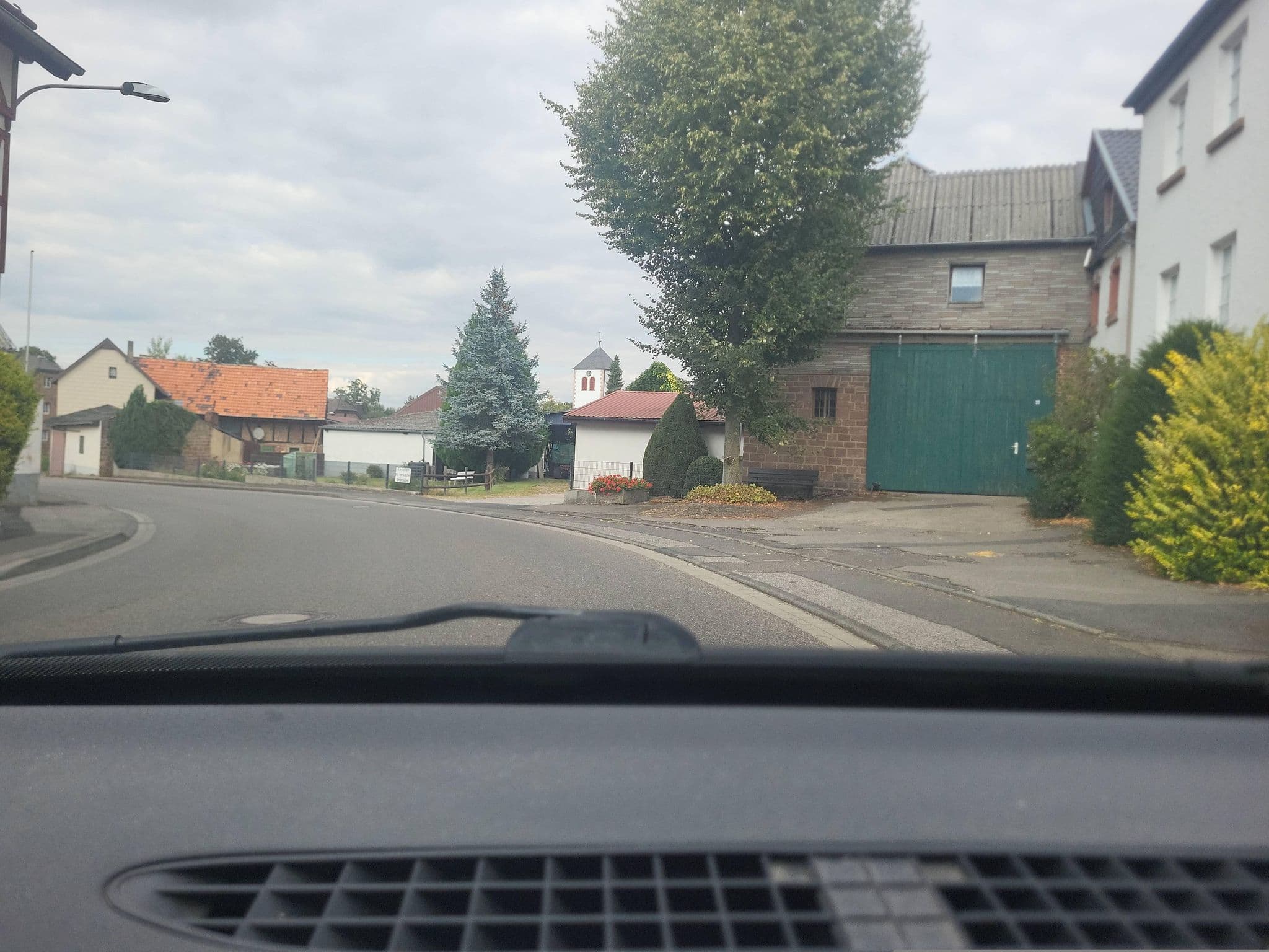 Street view near Ferienwohnung Laumen, Heimbach — © walldi222 (CC BY-SA · Mapillary)