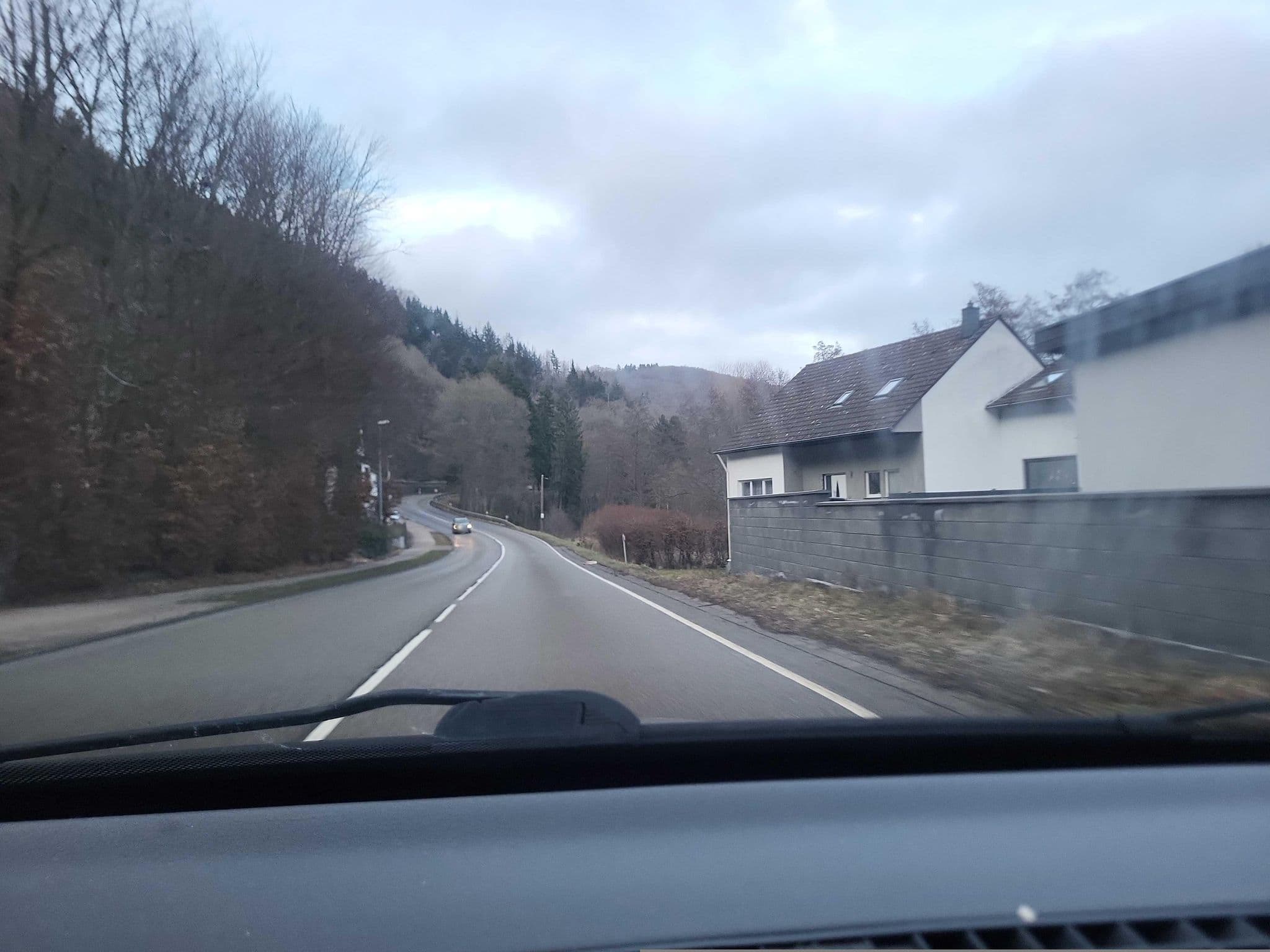 Street view near Hergarten GmbH, Schleiden — © walldi222 (CC BY-SA · Mapillary)