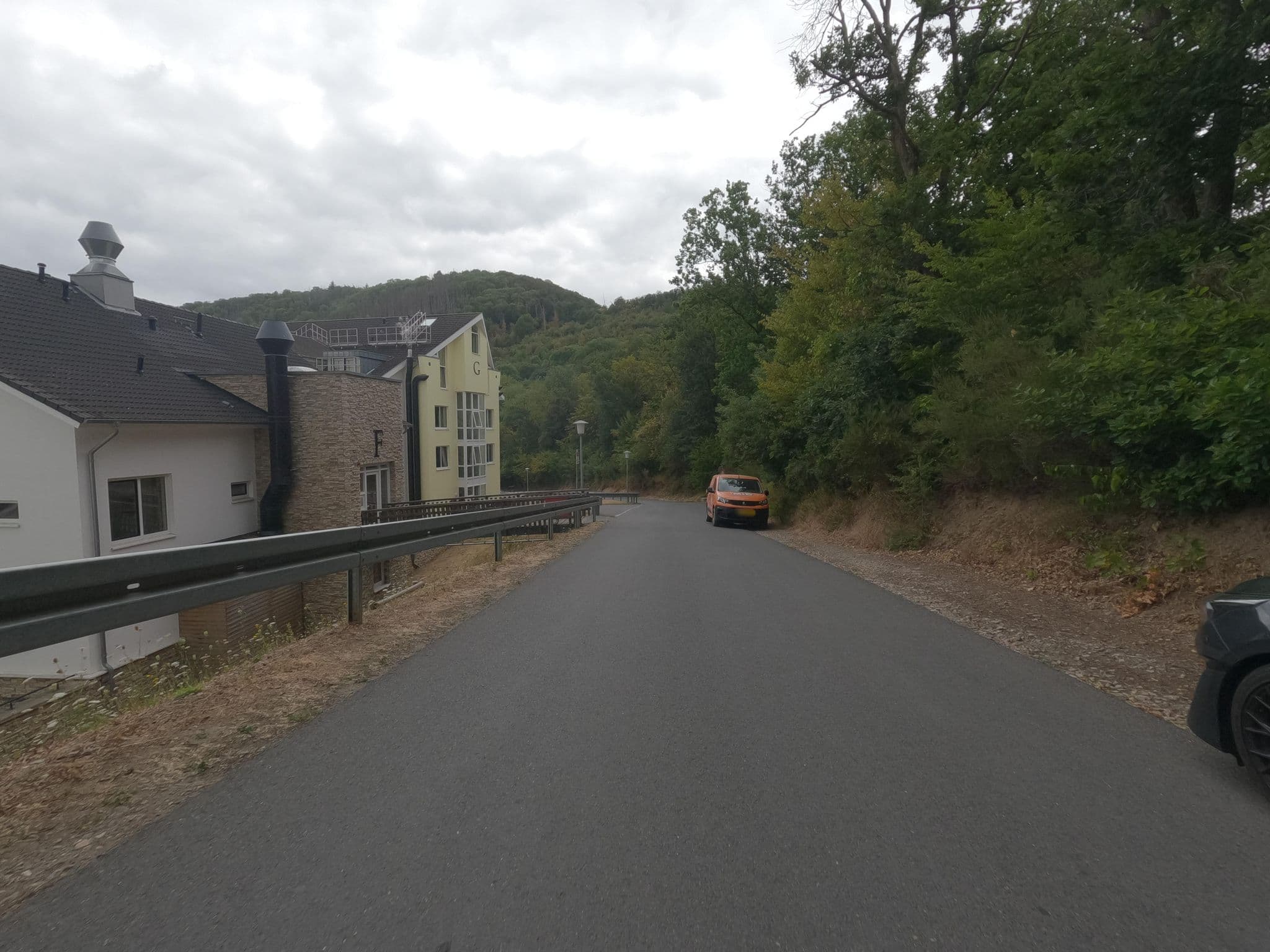Street view near Gebäude F, Heimbach — © hektor1989 (CC BY-SA · Mapillary)
