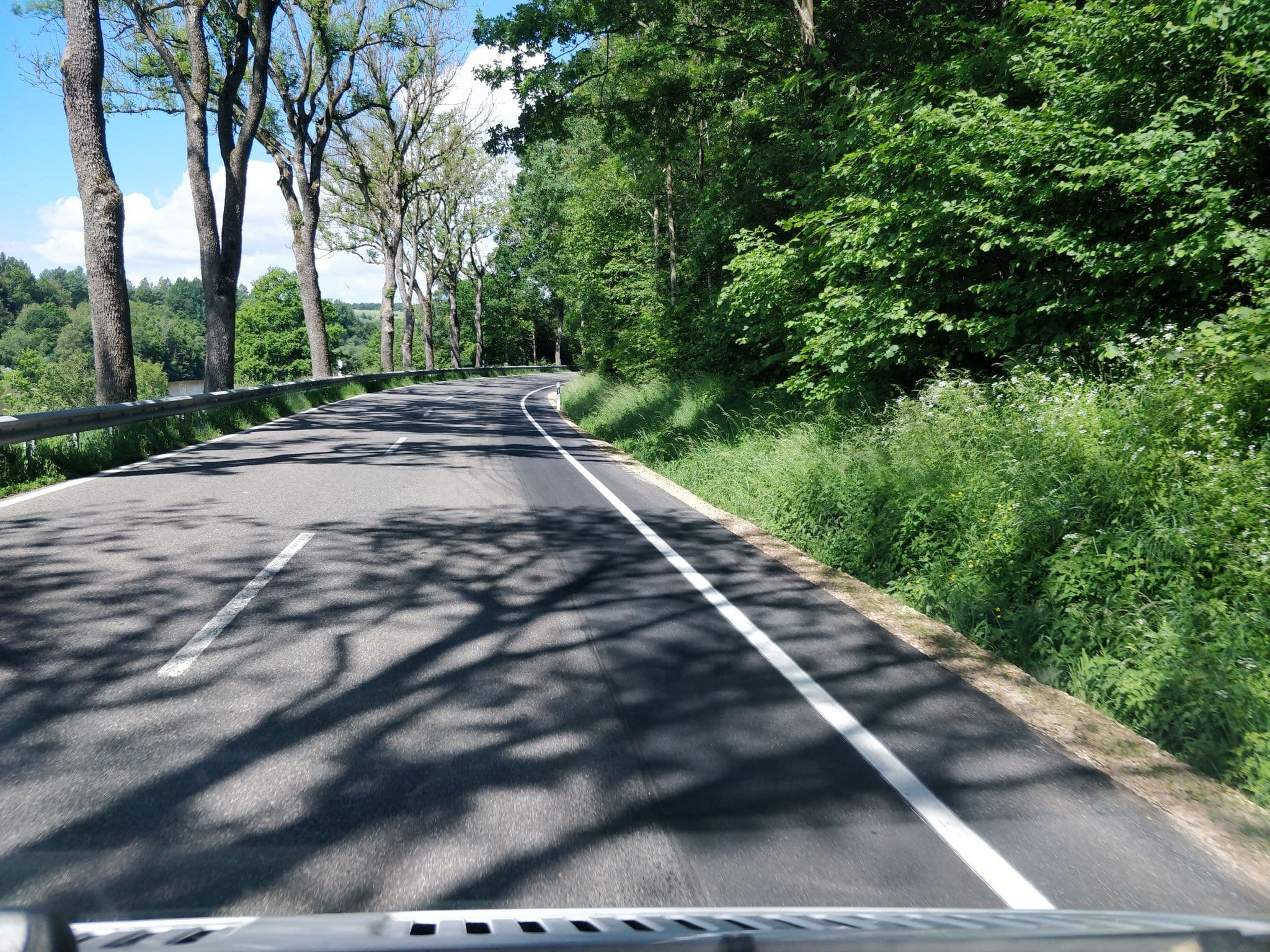 Street view near huisje 19, Stadtkyll — © raymond (CC BY-SA · Mapillary)