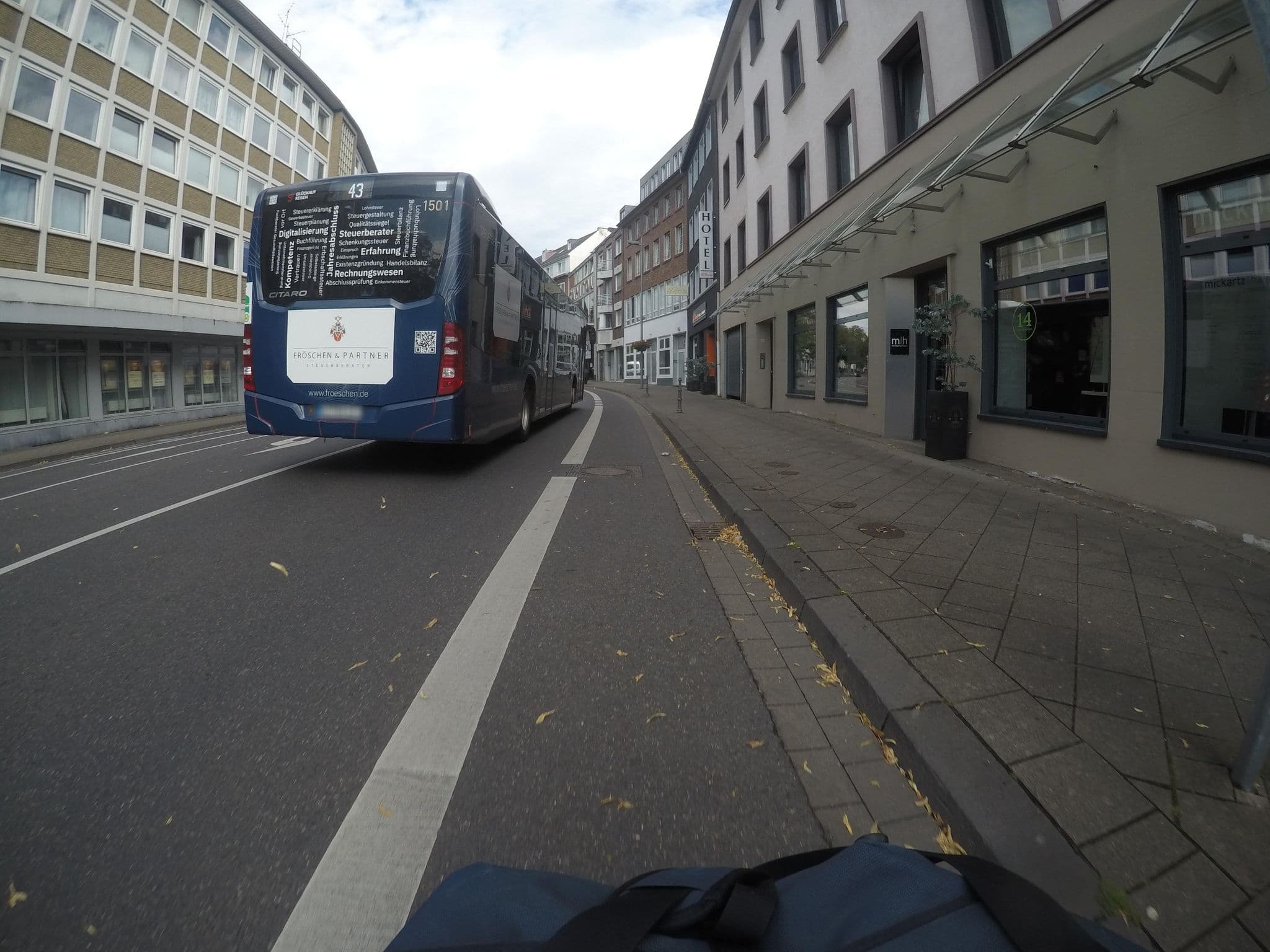 Street view near Beluga Hotel, Aachen — © mfa (CC BY-SA · Mapillary)
