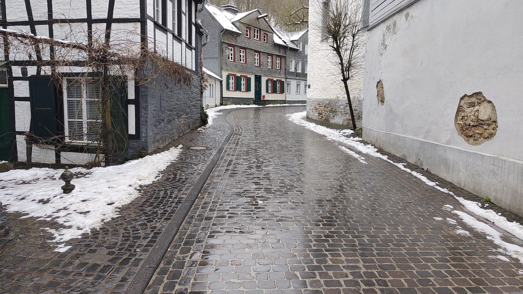 Street view near Tradition Monschau 1, Monschau — © jeroenrozema74 (CC BY-SA · Mapillary)