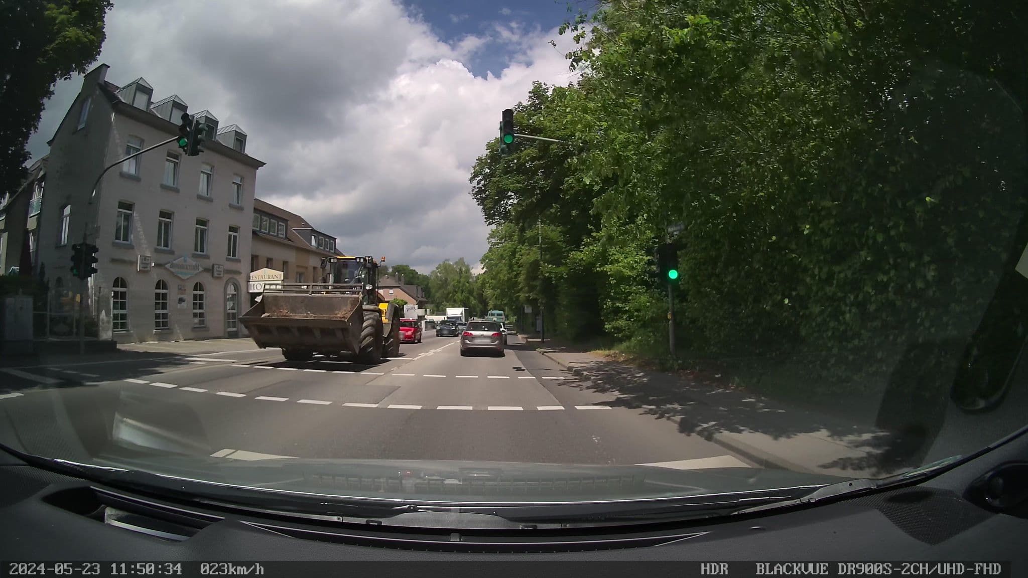Street view near Hotel Restaurant Bismarckturm, Aachen — © madel (CC BY-SA · Mapillary)