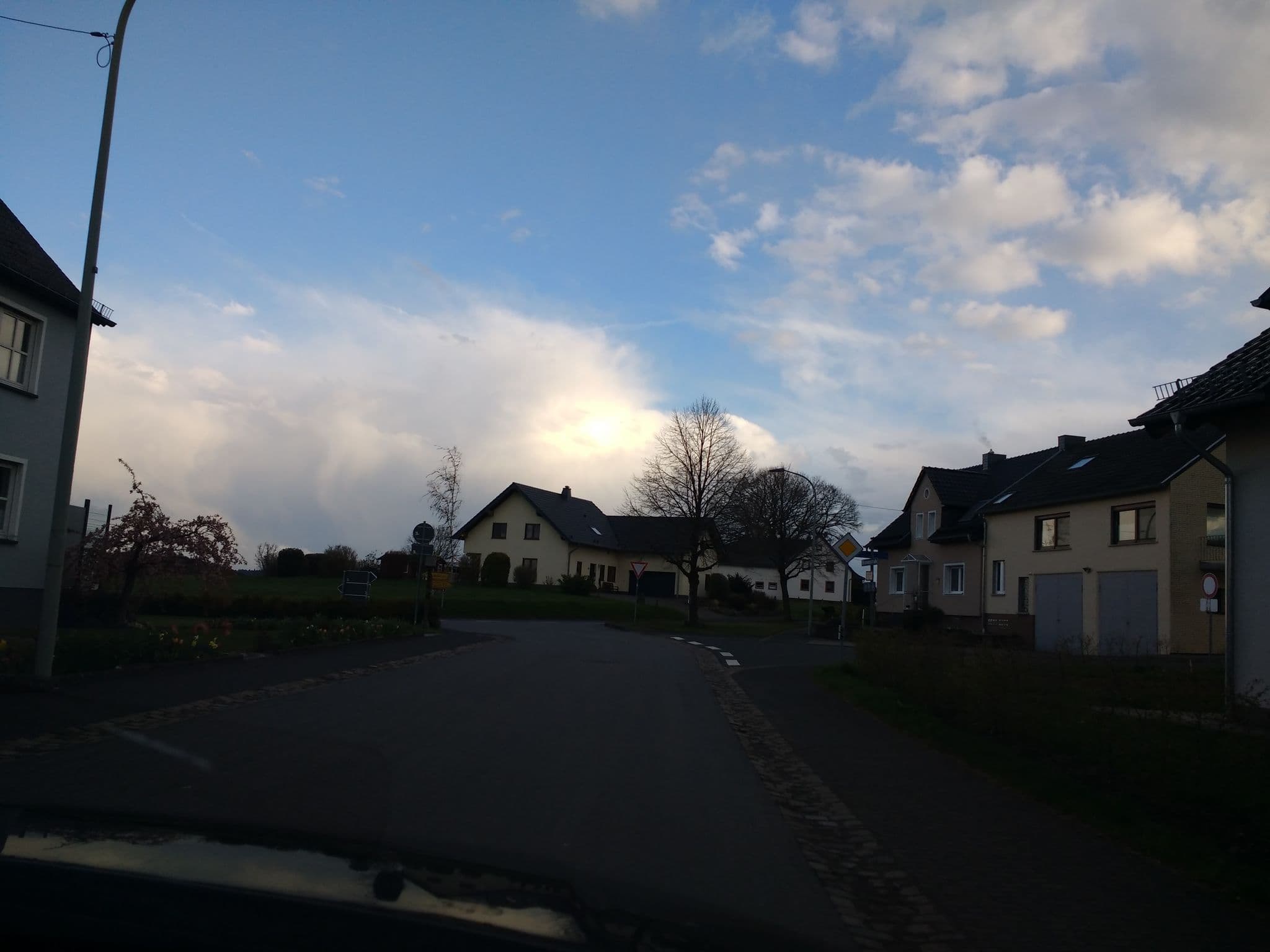 Street view near Ferienwohnung Luise Blum, Lissendorf — © rb61 (CC BY-SA · Mapillary)