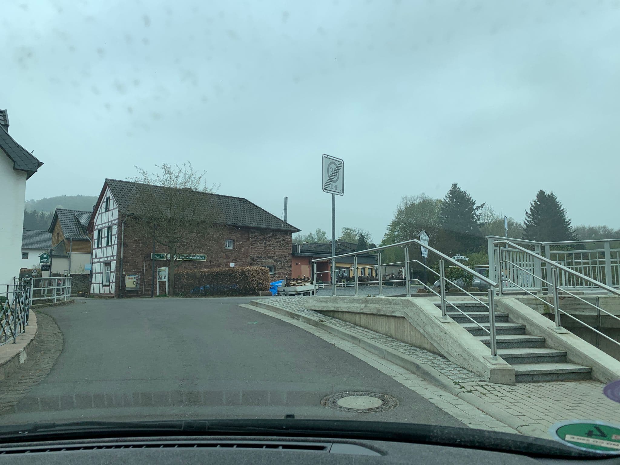 Street view near Rosenzweig Gertrud Fremdenpension, Nideggen — © noel (CC BY-SA · Mapillary)