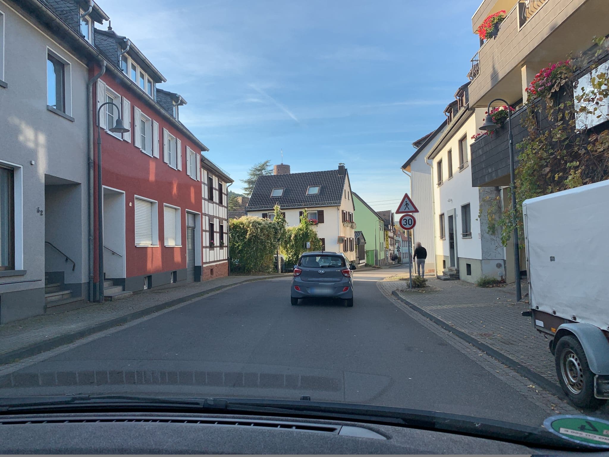 Street view near Klassik Art Hotel, Heimbach — © noel (CC BY-SA · Mapillary)