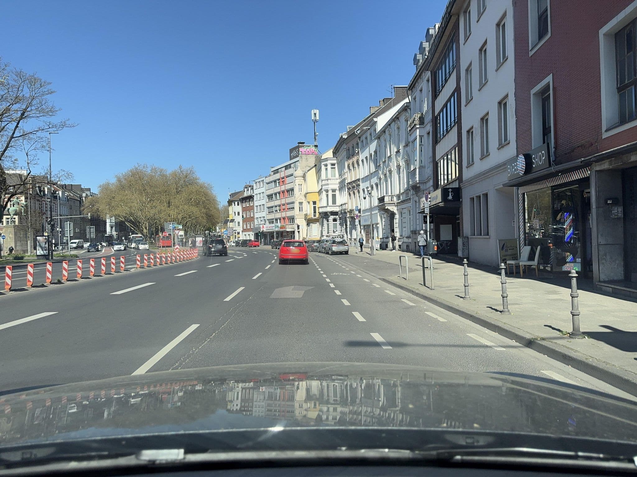 Street view near Il Palazzo, Aachen — © endradon (CC BY-SA · Mapillary)