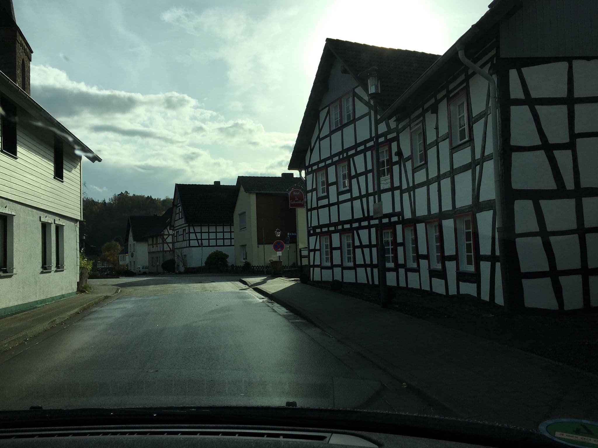 Street view near Hotel Fachwerkhof, Simmerath — © noel (CC BY-SA · Mapillary)