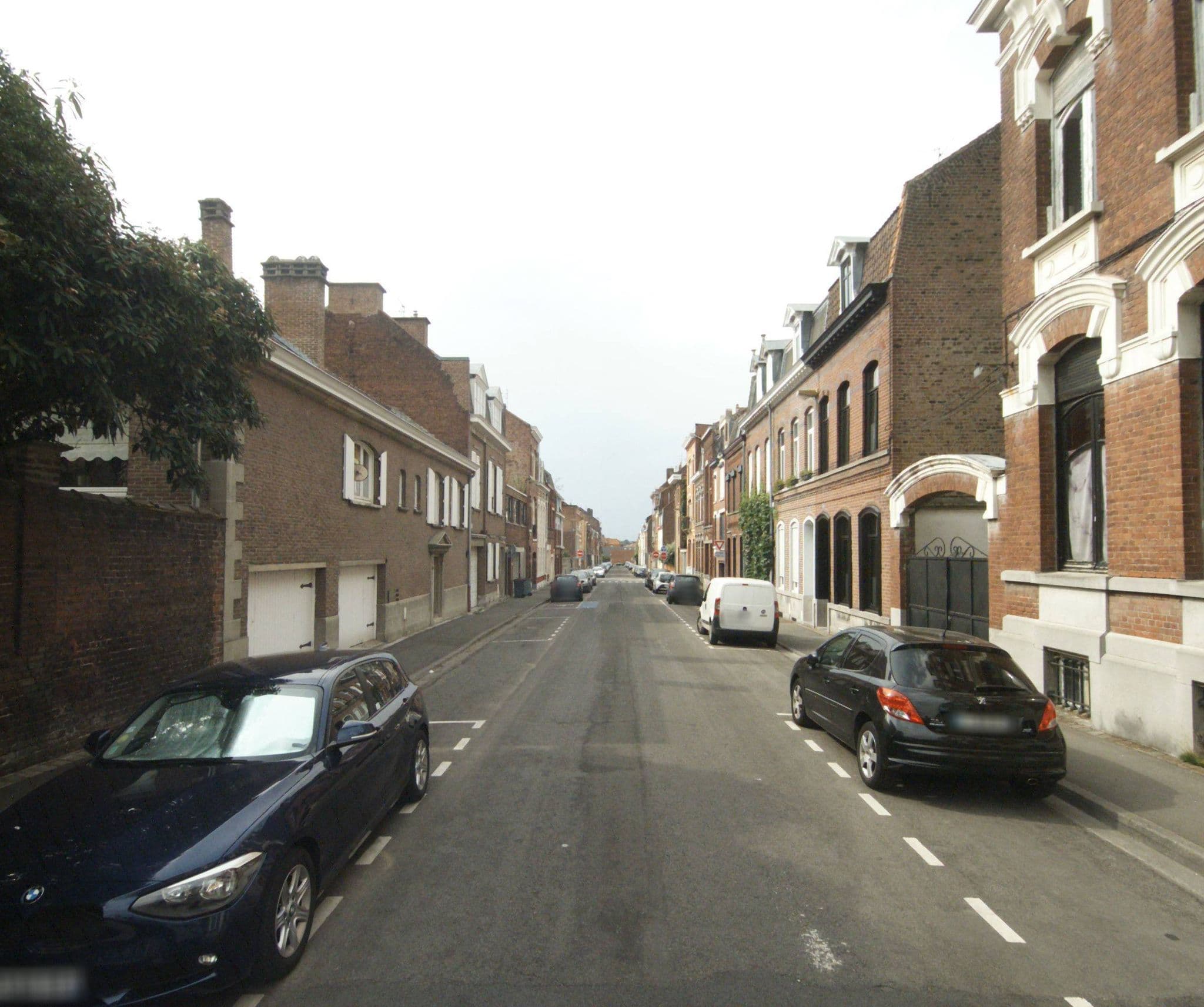 Street view near Au Paravent, Croix — © melimmergis (CC BY-SA · Mapillary)