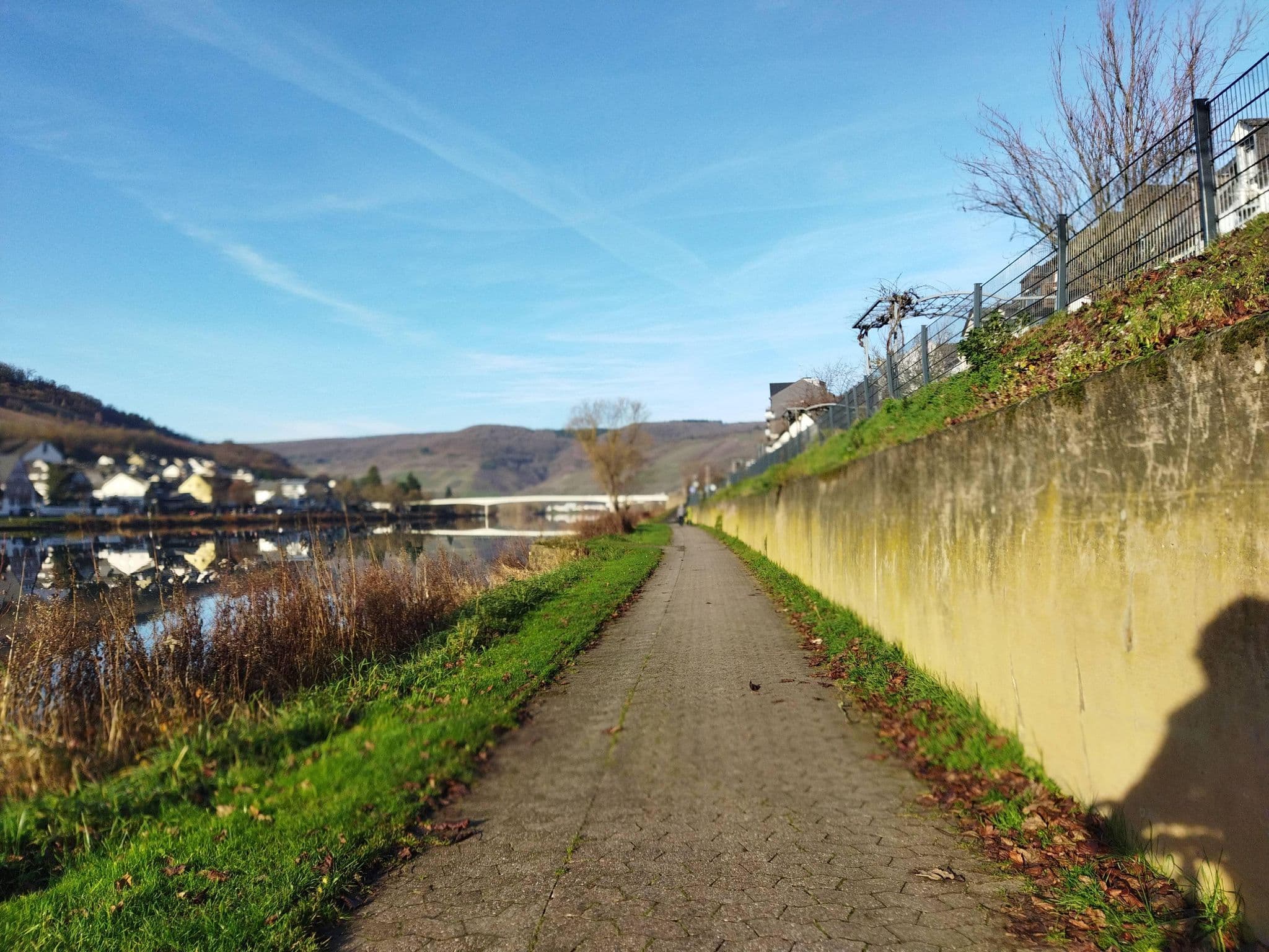Street view near Panoramablick, Briedel — © changchun1 (CC BY-SA · Mapillary)