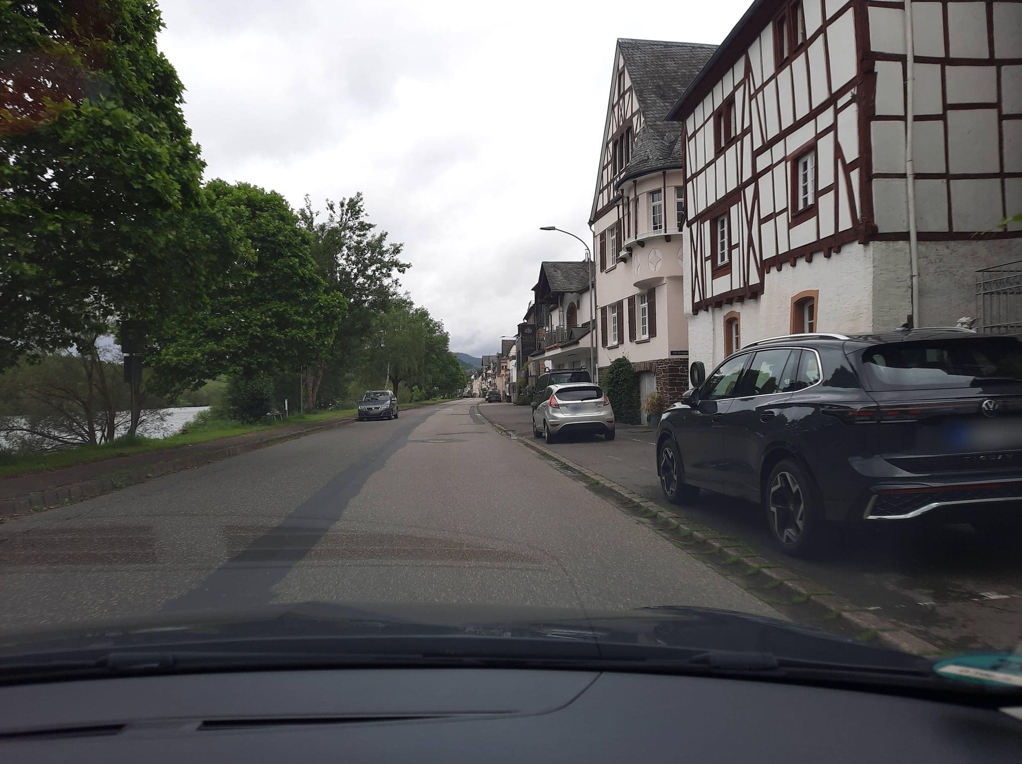 Street view near Ferienhaus Merl, Bullay — © Lowiekse (CC BY-SA · Mapillary)