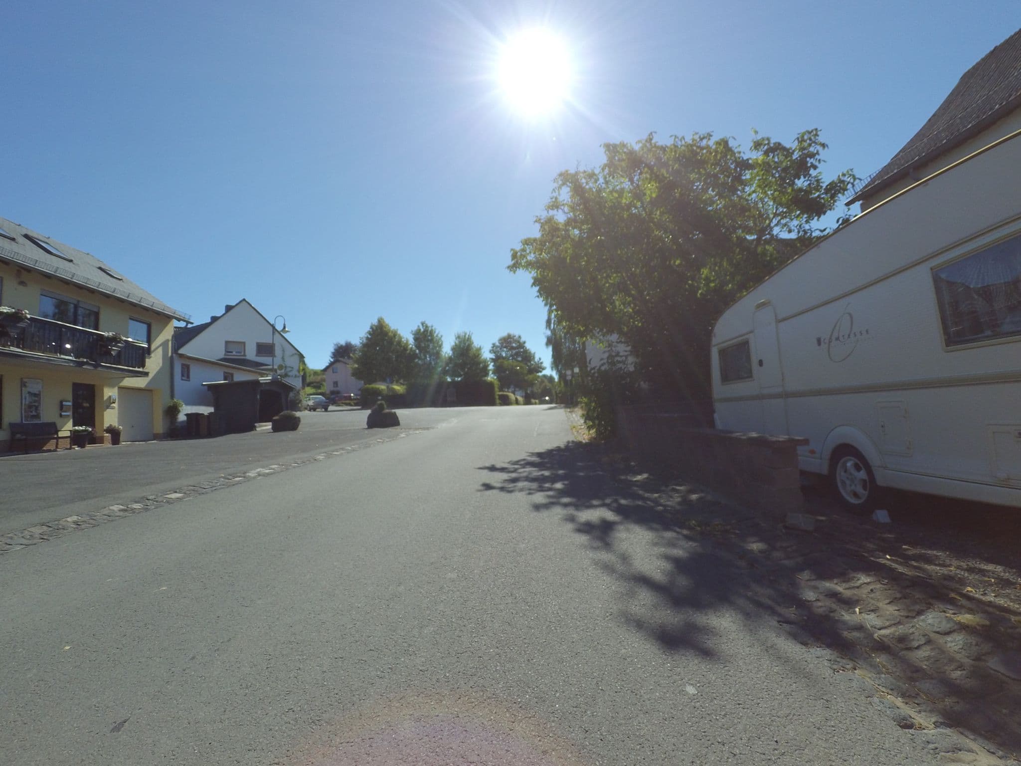 Street view near Oster, Daun — © peewee32 (CC BY-SA · Mapillary)