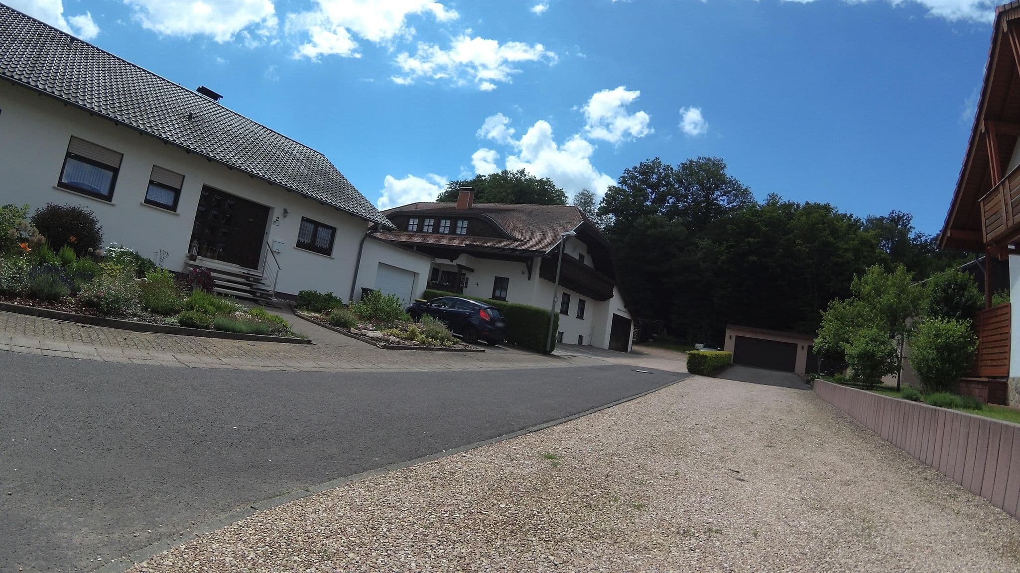 Street view near Wengler Martin Ferienwohnungen, Oberthal — © teddy73 (CC BY-SA · Mapillary)