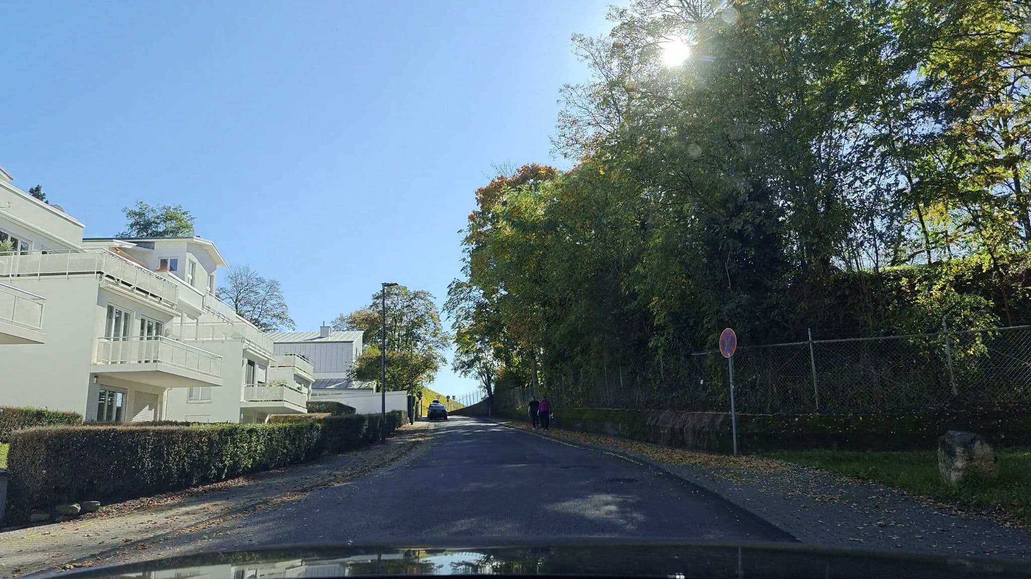 Street view near Residenz am Amphitheater, Trier — © amenophis (CC BY-SA · Mapillary)