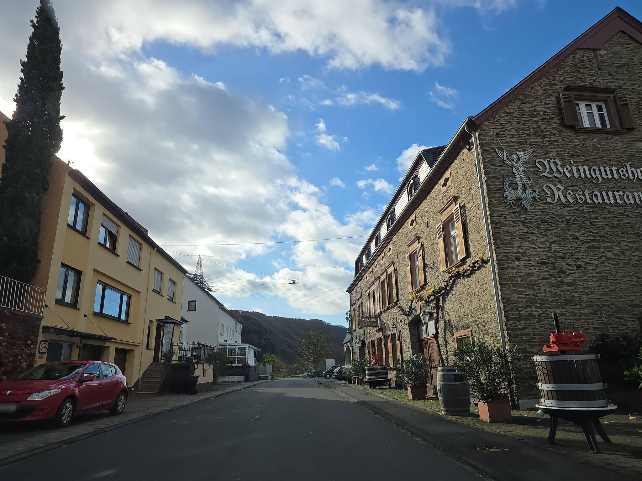 Street view near Weingutshotel St. Michael | Zimmer 19, Piesport — © ma_rt_in (CC BY-SA · Mapillary)